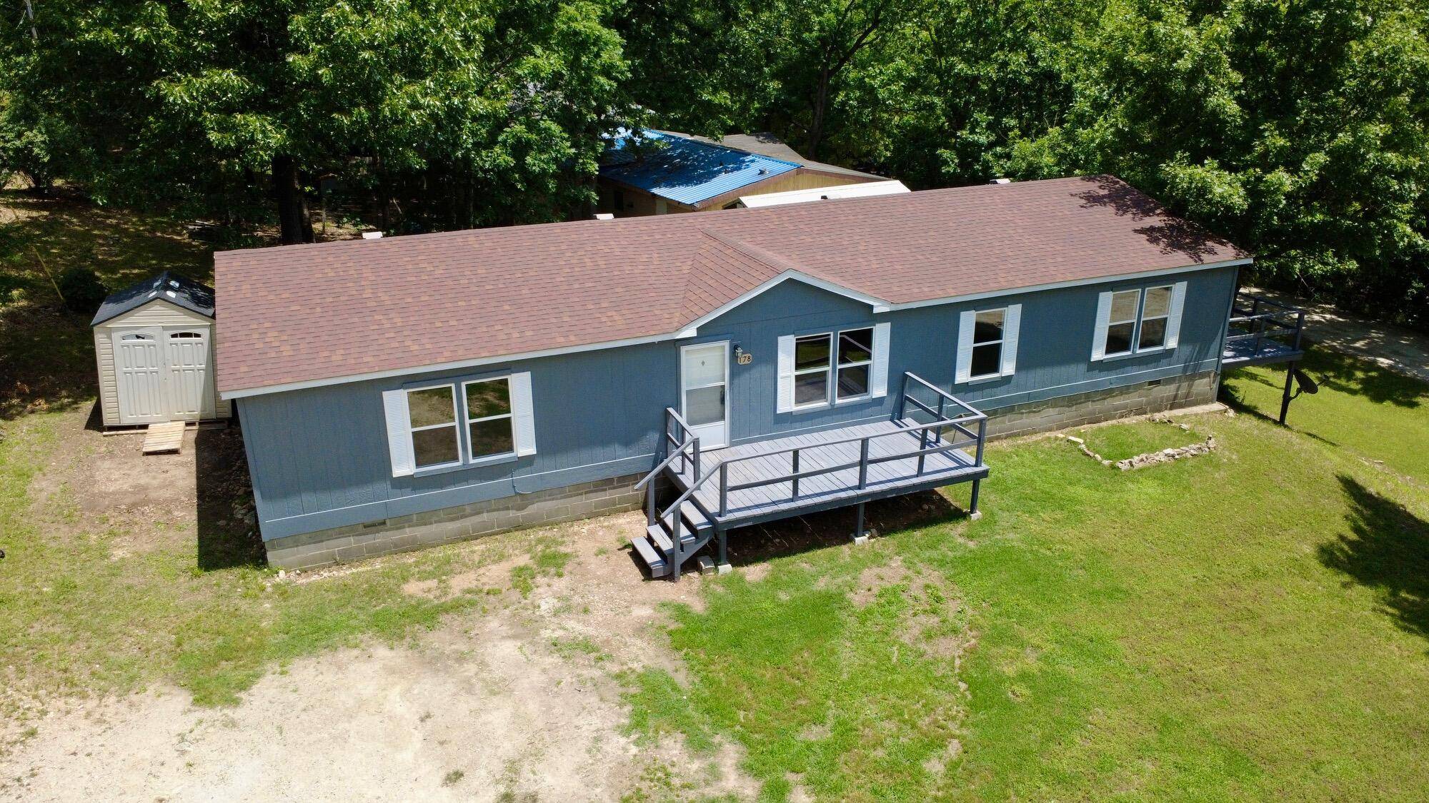 178 Pine RD, Rockaway Beach, MO 65740