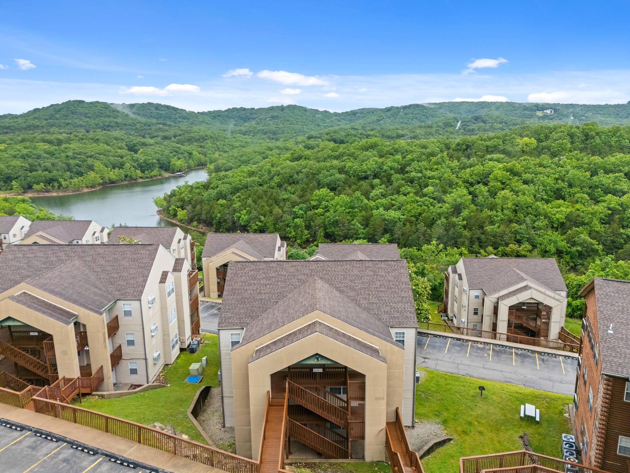 30 Blue Bird WAY #4, Branson, MO 65616