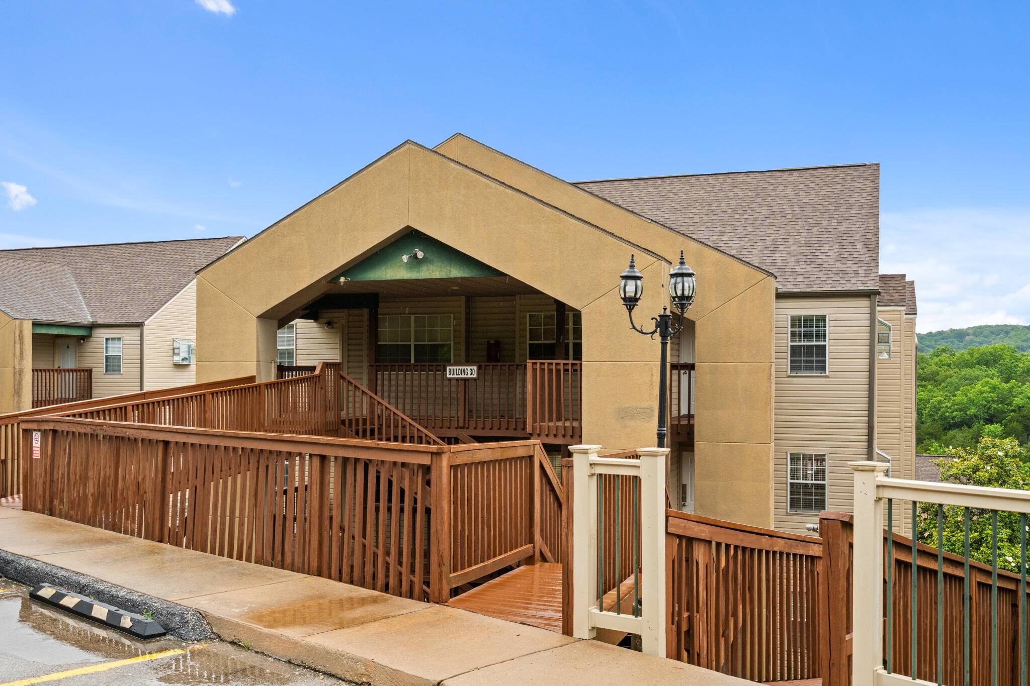 30 Blue Bird WAY #4, Branson, MO 65616