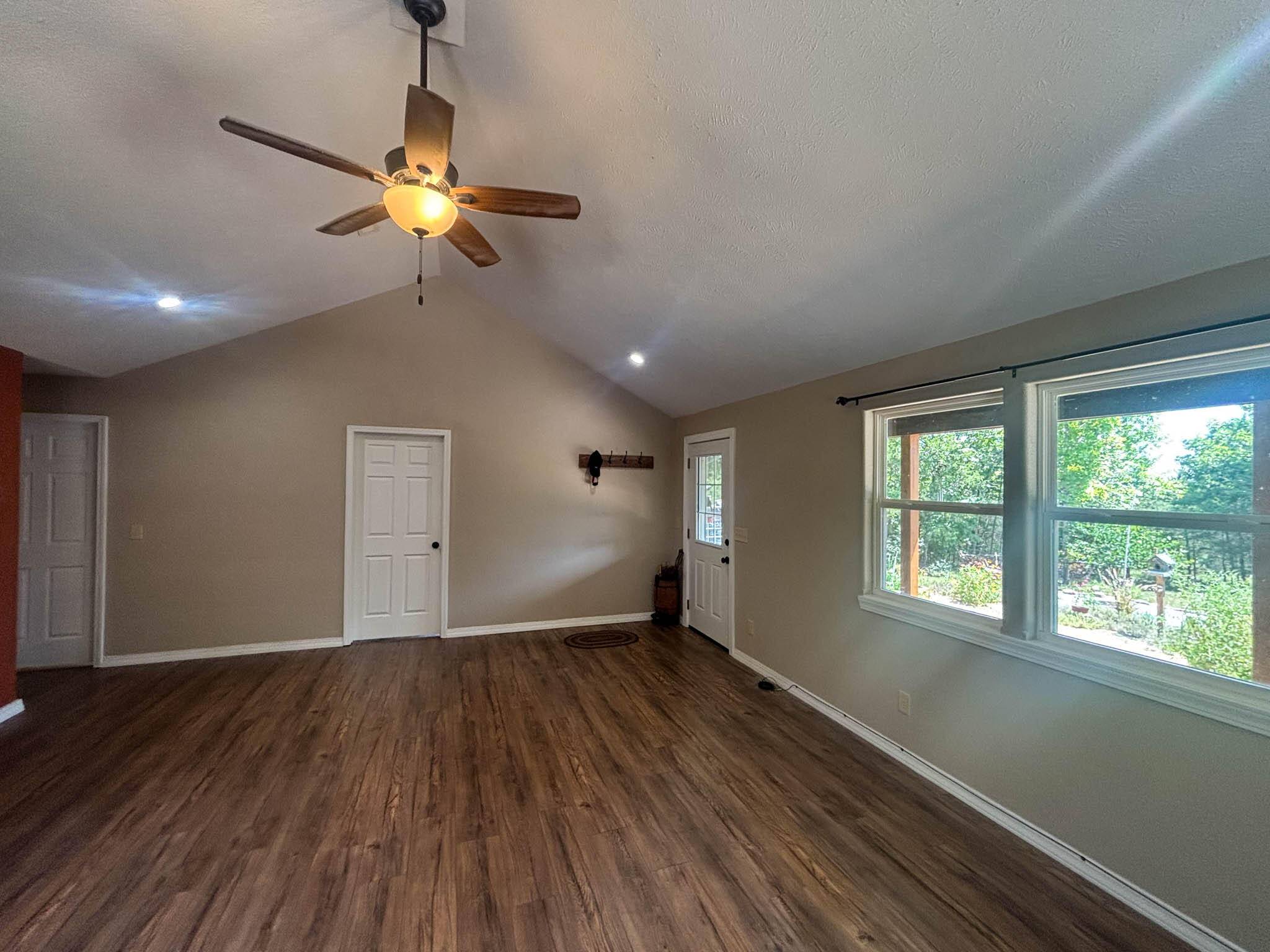 123 County Road 815, Gainesville, MO 65655