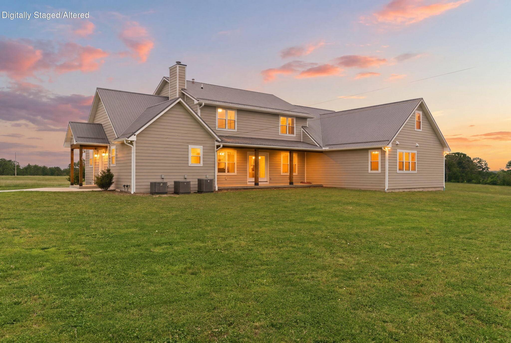 26096 E E HWY, Milo, MO 64767