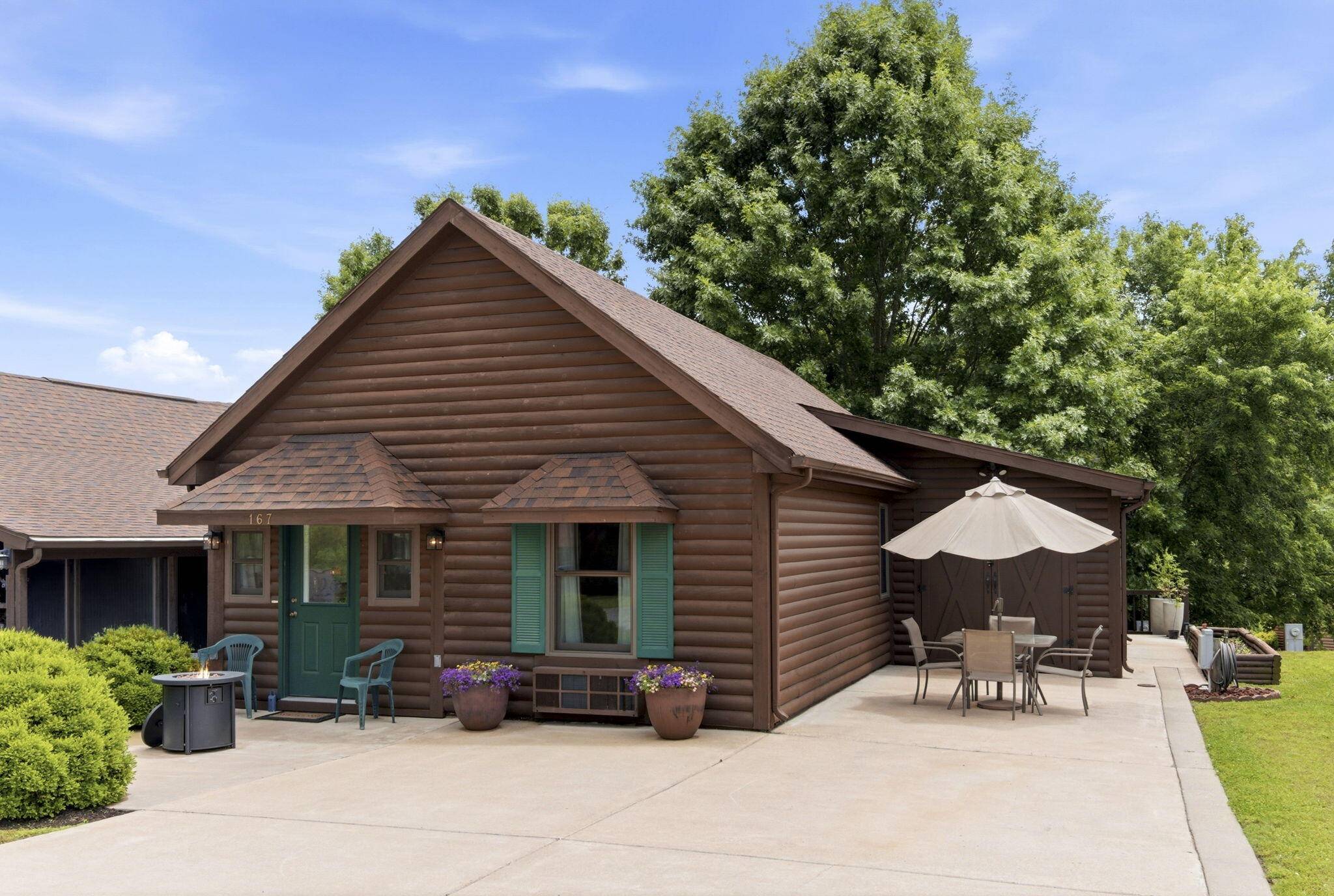 167 Natures WAY, Hollister, MO 65672