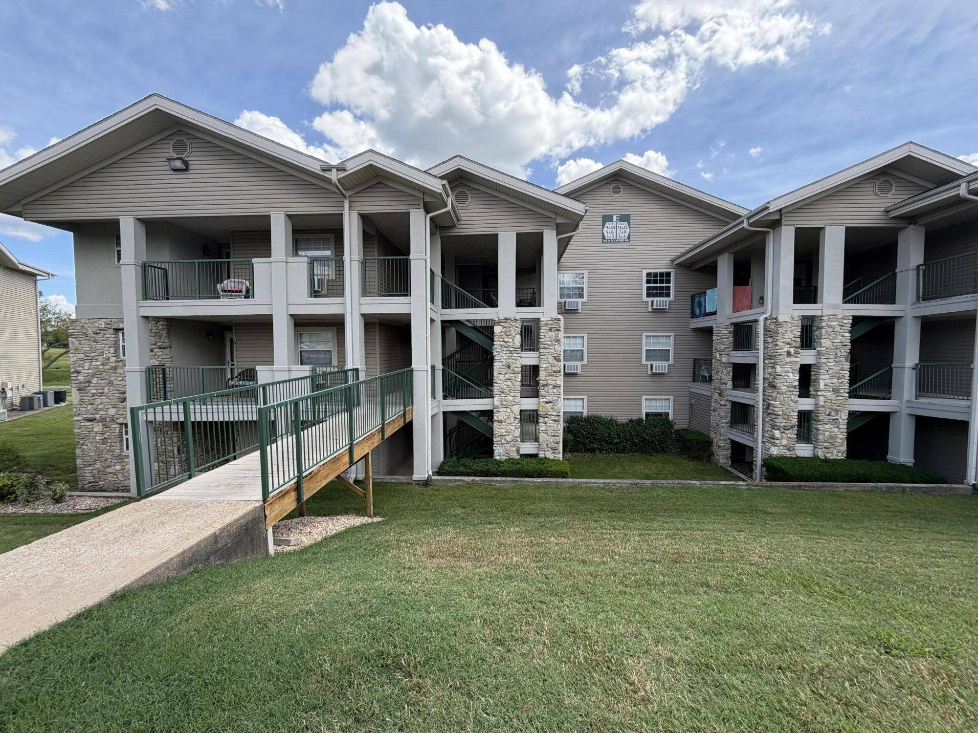 150 W Rockford DR #E2, Branson, MO 65616