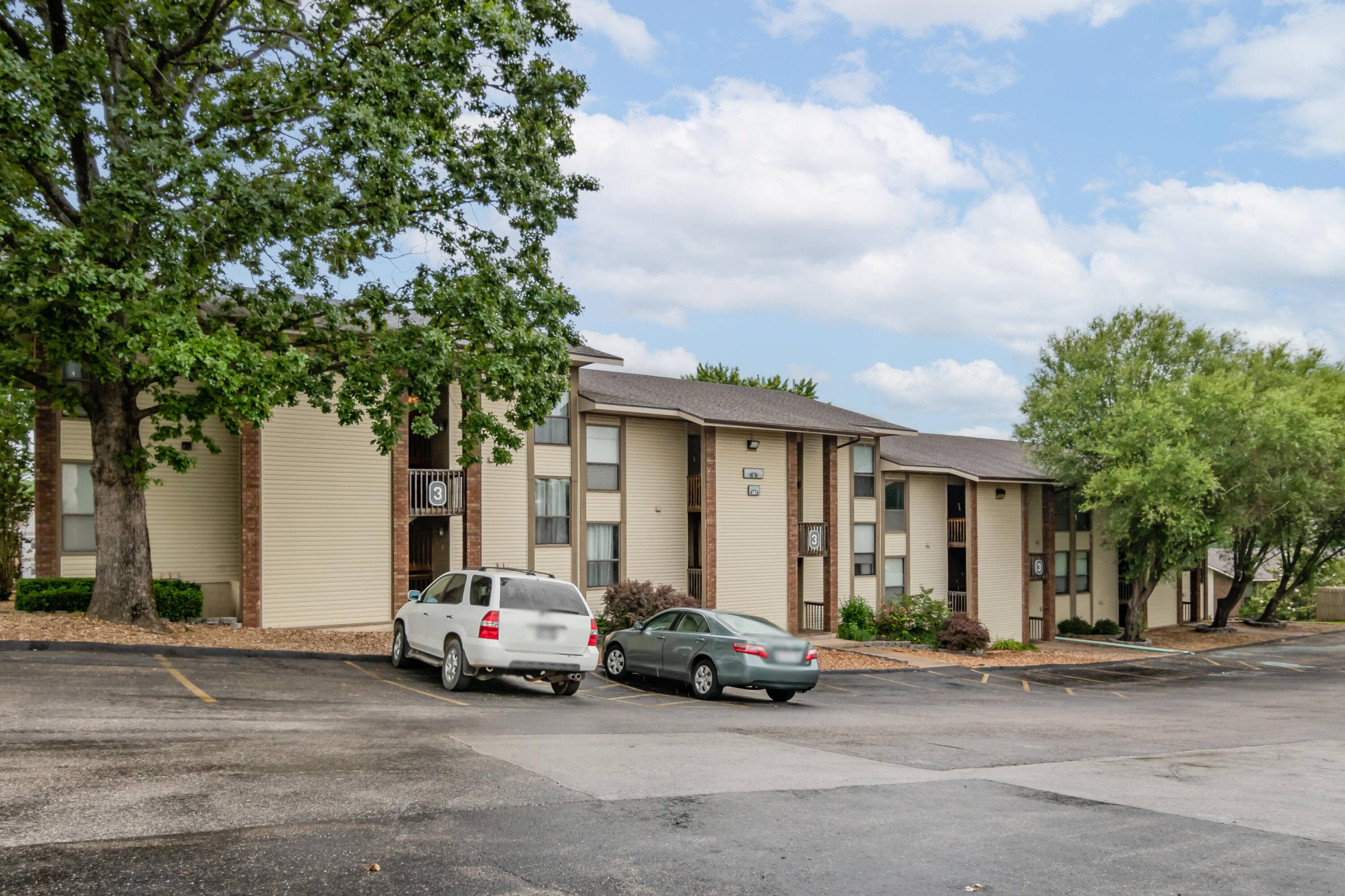 187 Clubhouse DR #Apt 22, Branson, MO 65616
