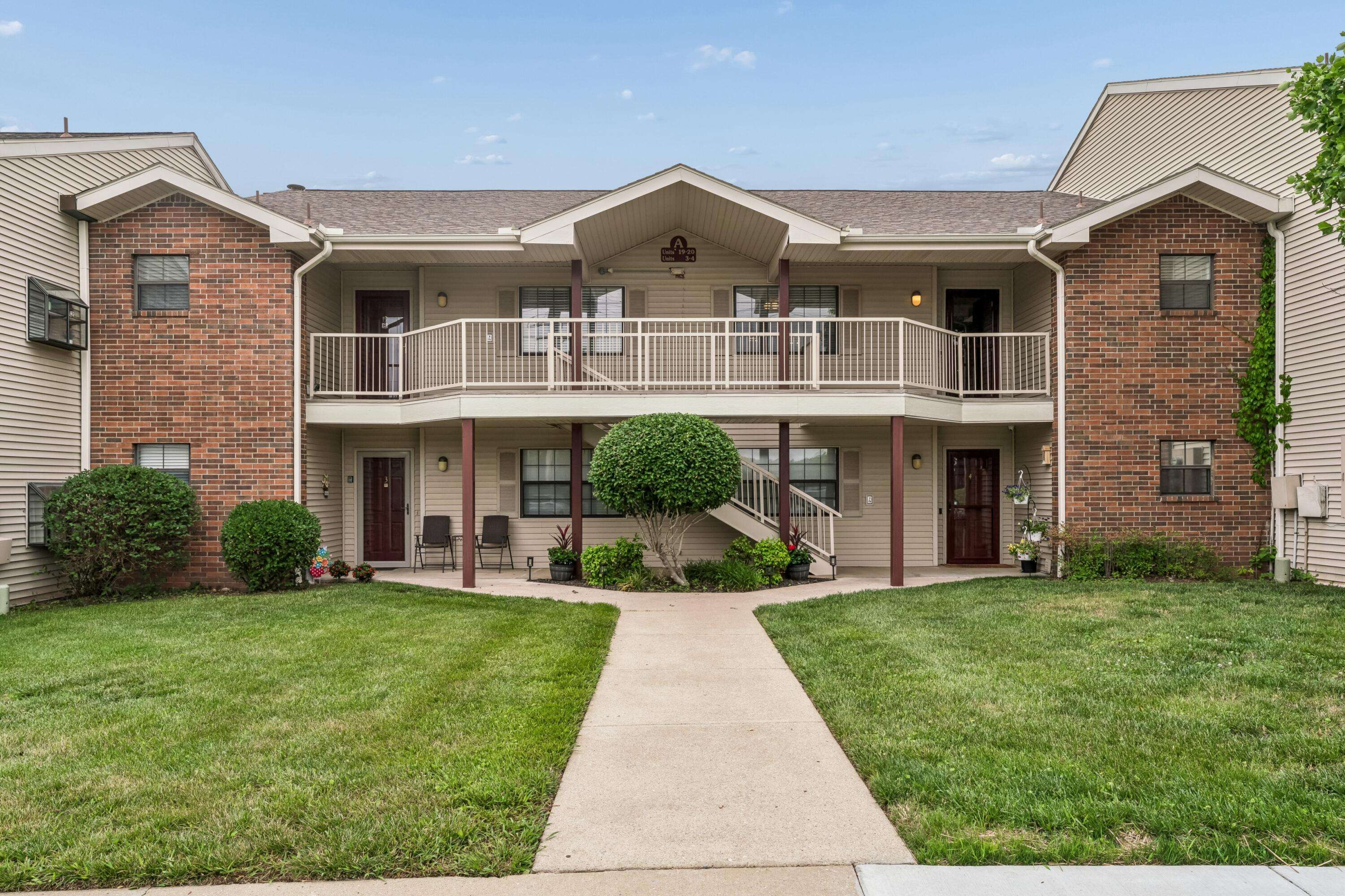 350 S Wildwood, DR #A- 20, Branson, MO 65616