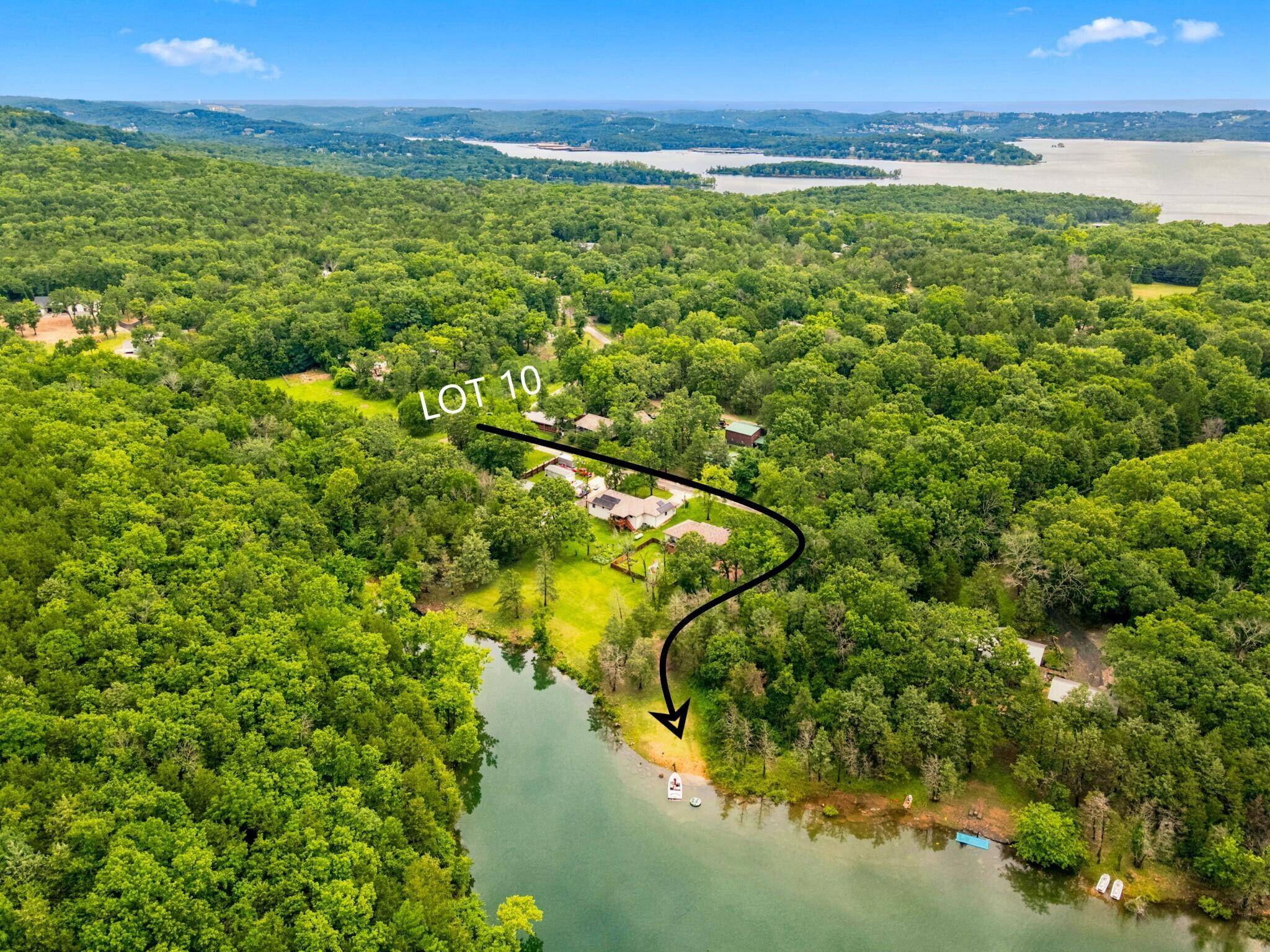 000 Cedar Cove Road, Branson West, MO 65737