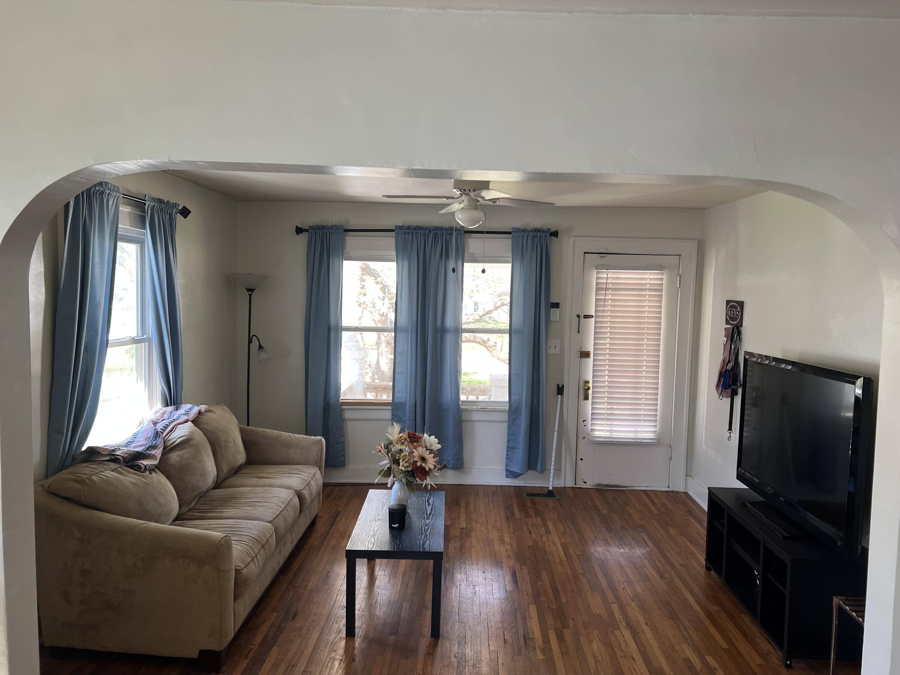 2146 N Franklin AVE, Springfield, MO 65803