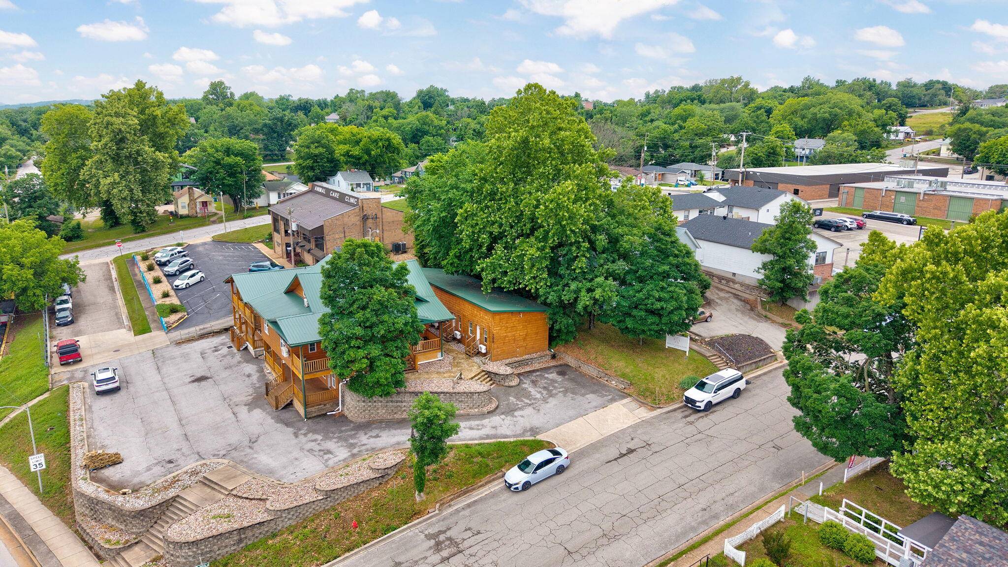 205-209 S 2nd ST, Branson, MO 65616