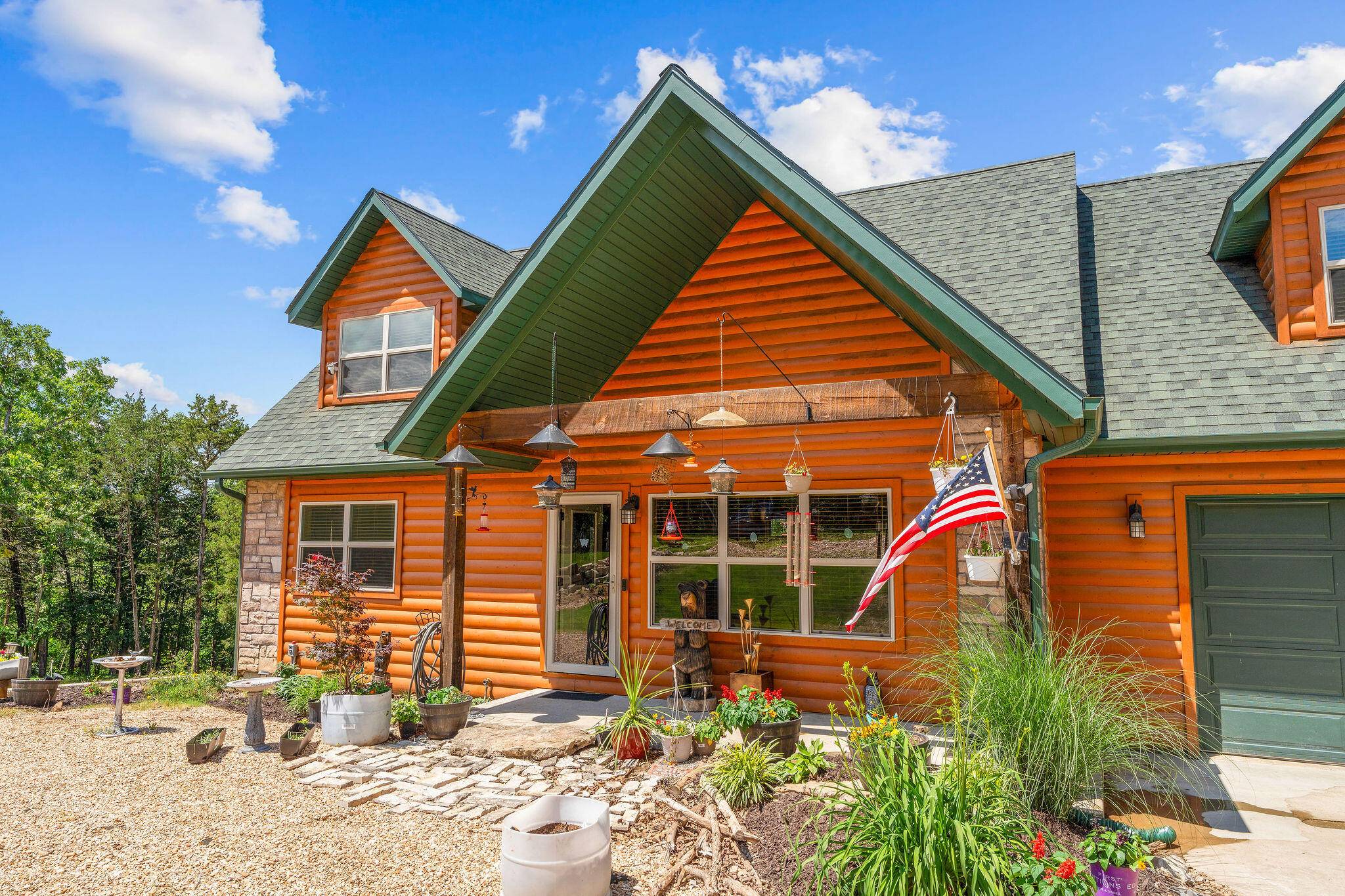 237 Tanglewood ST, Shell Knob, MO 65747