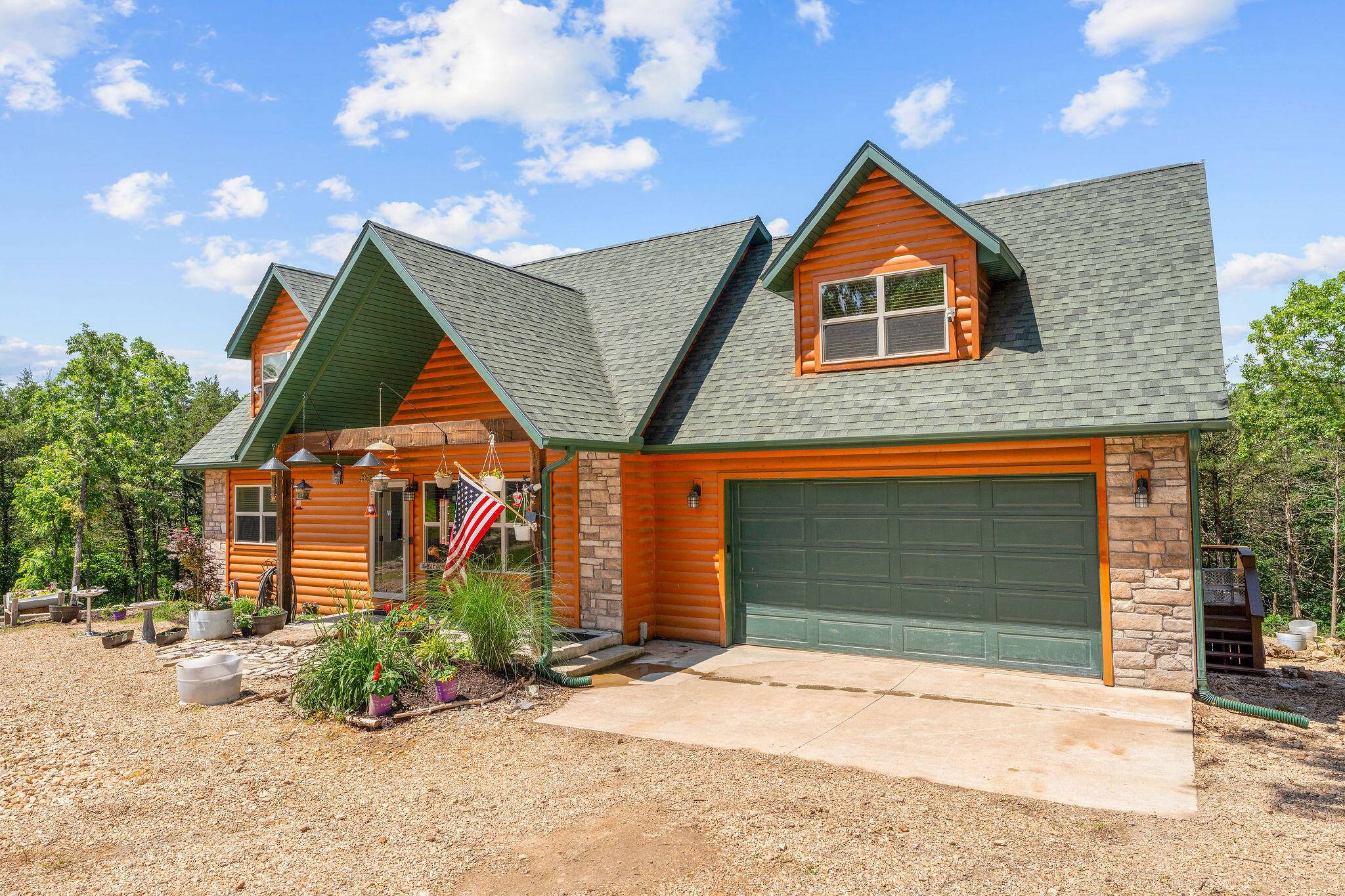237 Tanglewood ST, Shell Knob, MO 65747