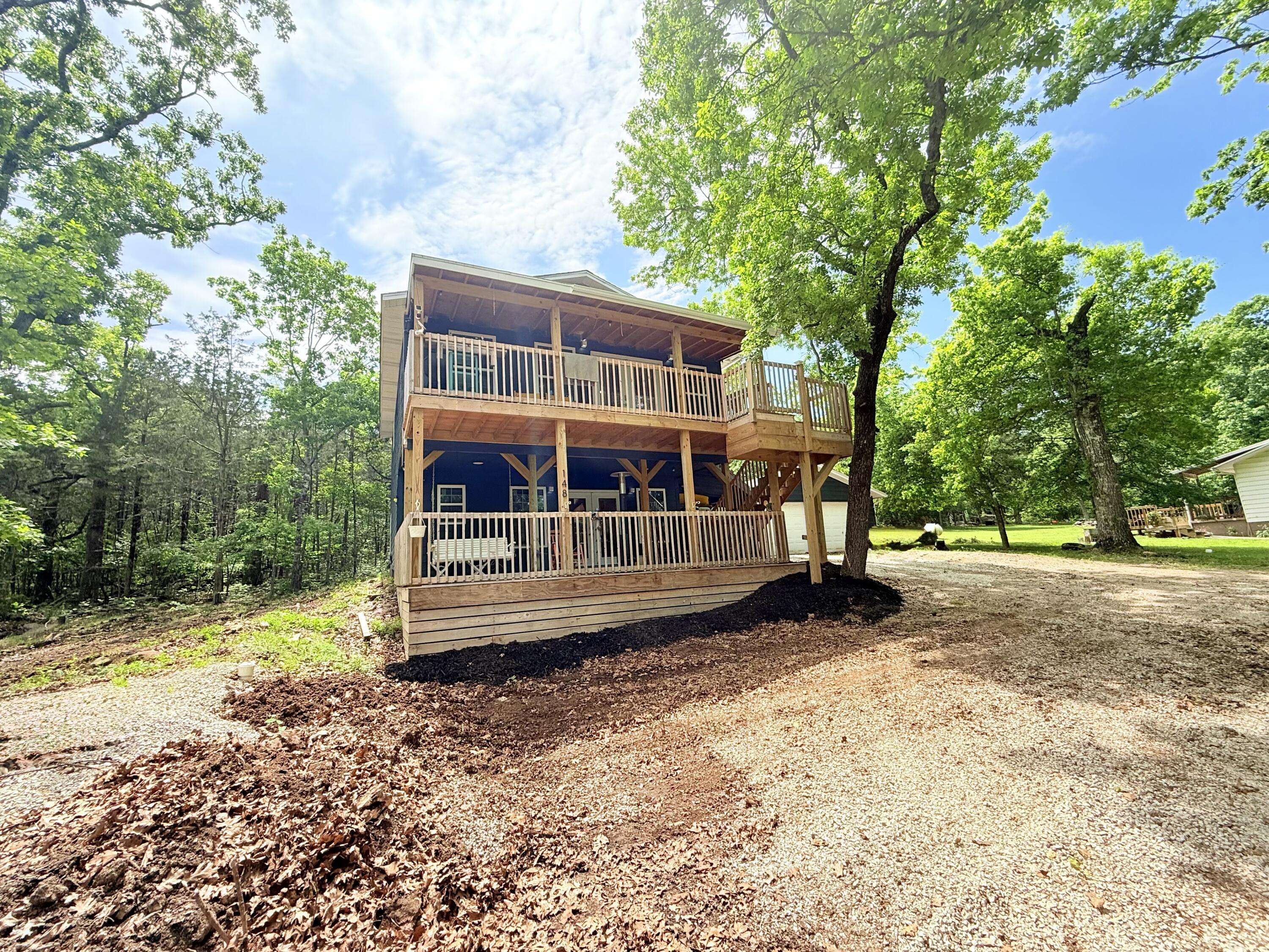 148 Crooked Tree RD, Galena, MO 65656