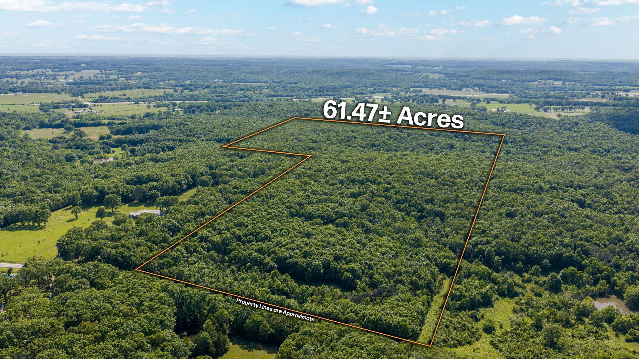3093 S 25th RD, Humansville, MO 65674