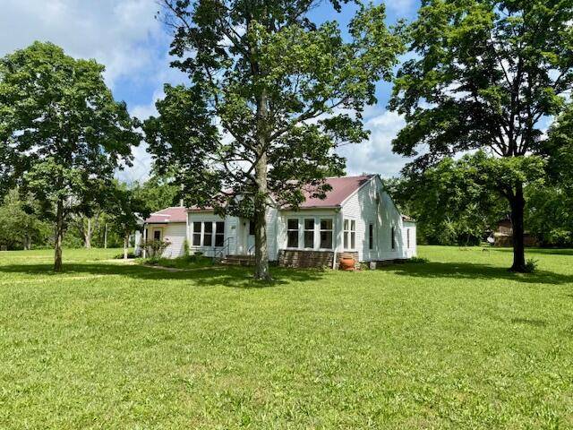 351 6th ST, Summersville, MO 65571
