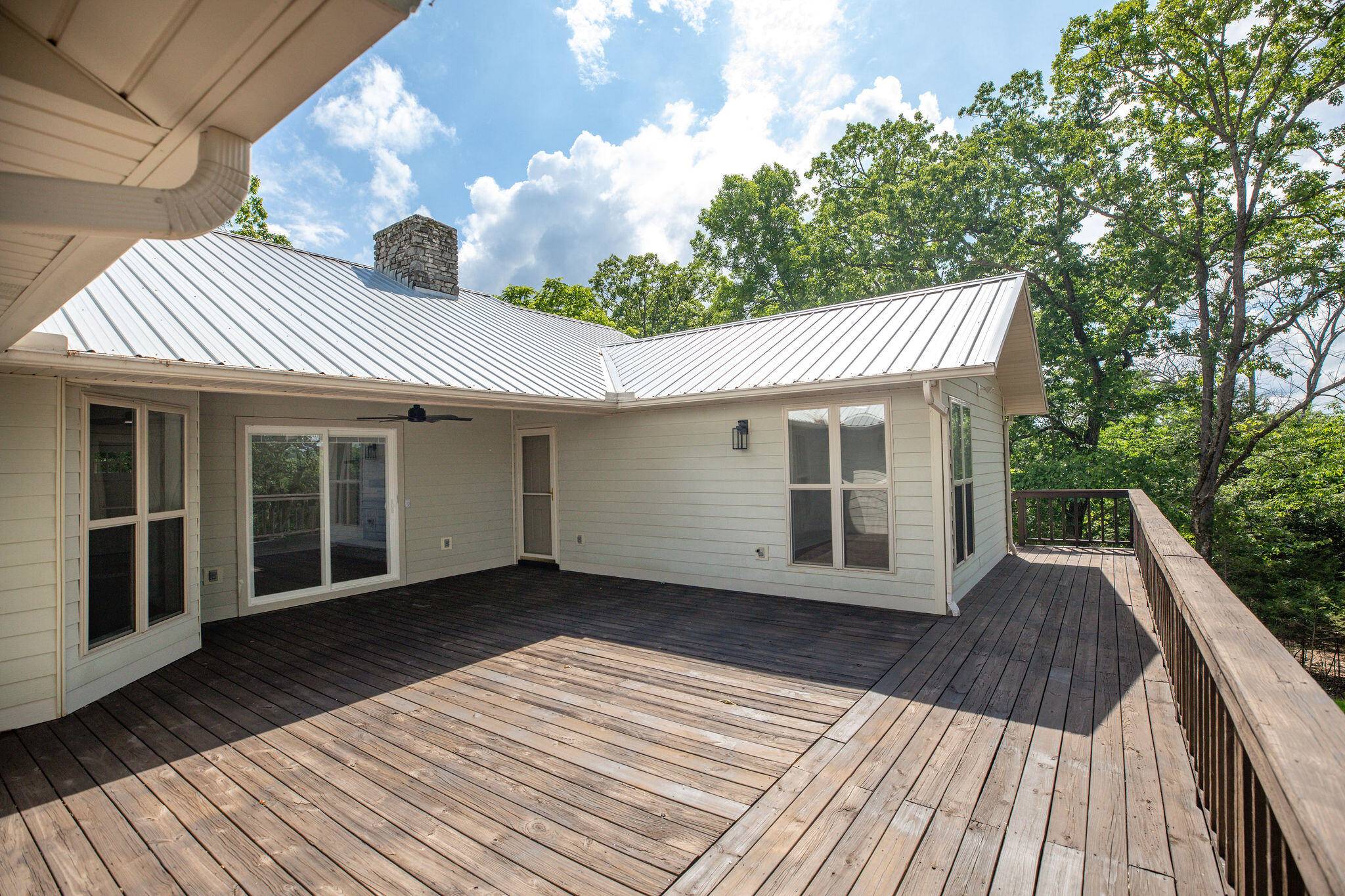14129 Hwy  311, Green Forest, AR 72638