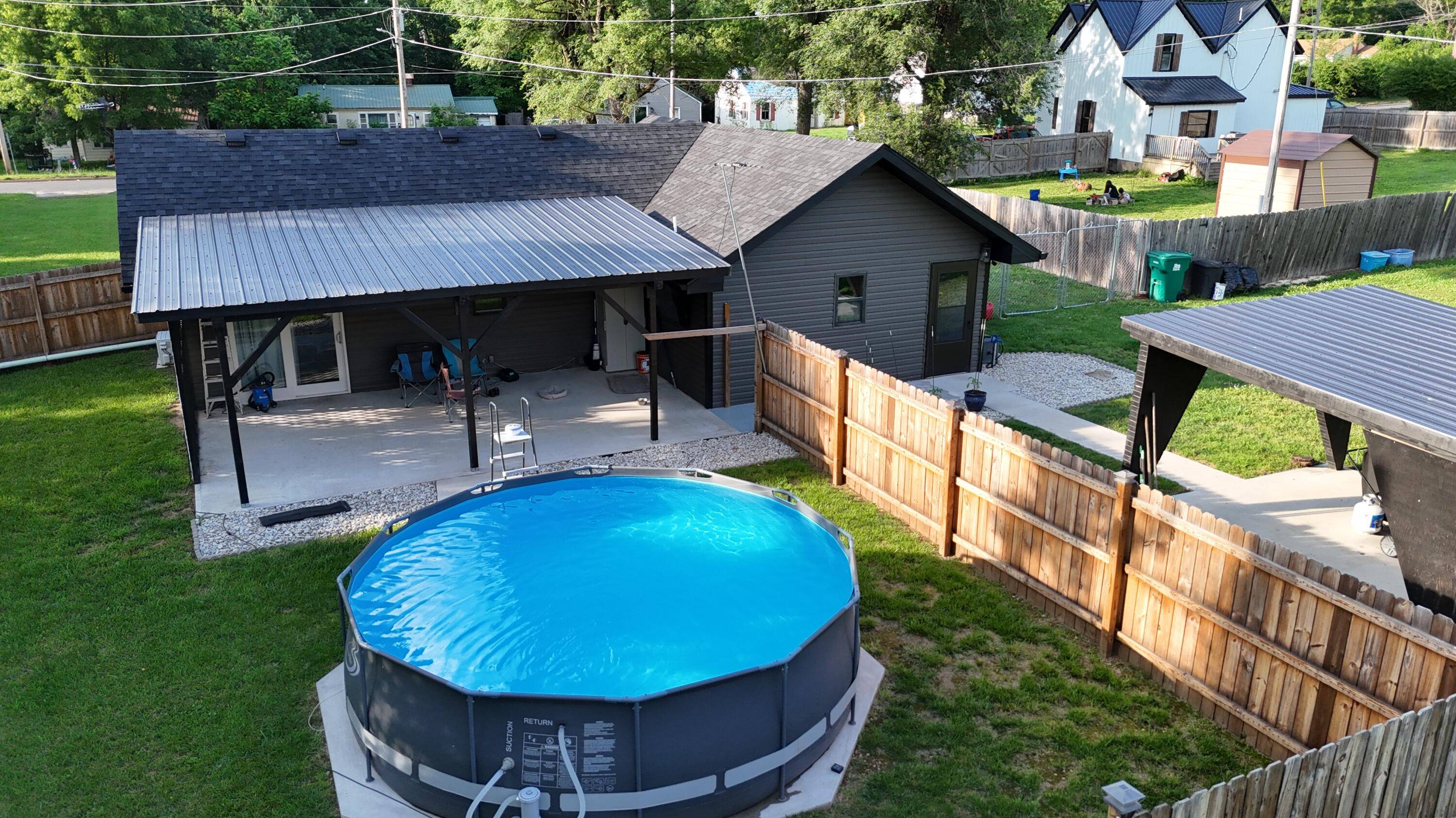 312 W North ST, Mountain Grove, MO 65711