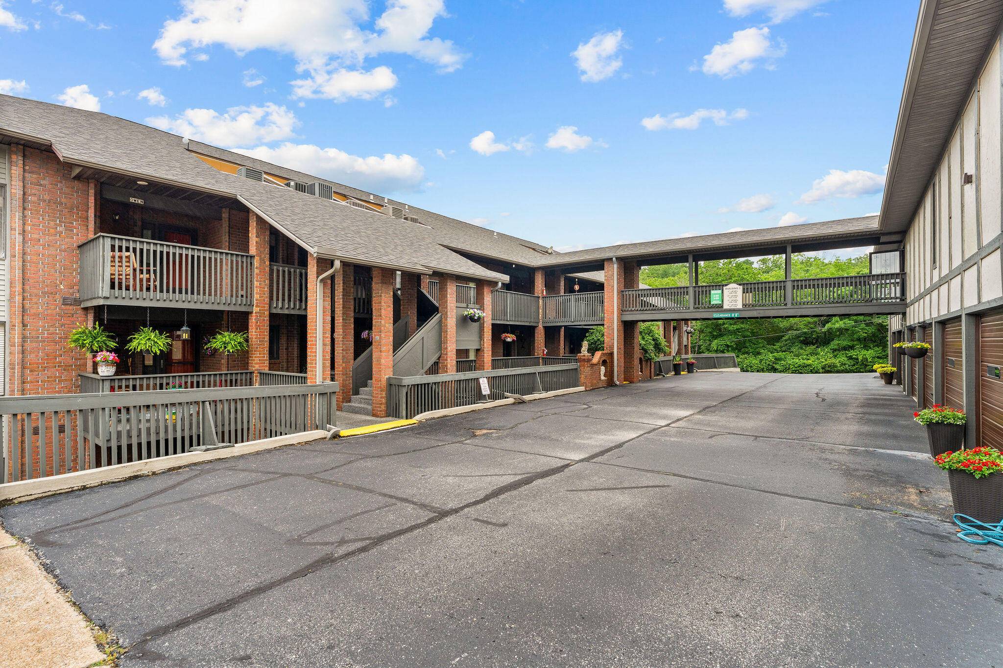 150 Sunken Forest DR #3-133, Forsyth, MO 65653