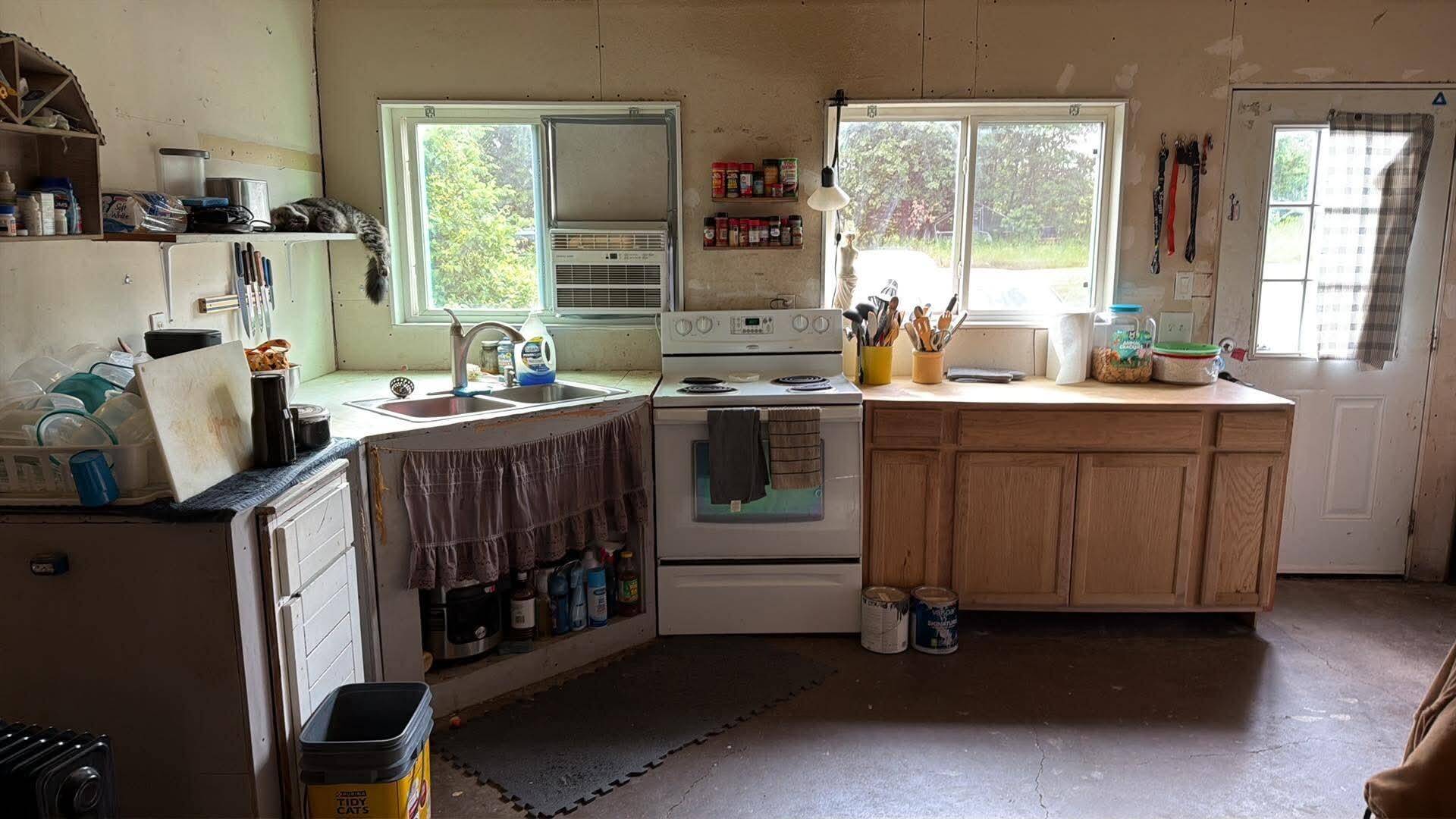 650 Hidden Pond DR, Fordland, MO 65652