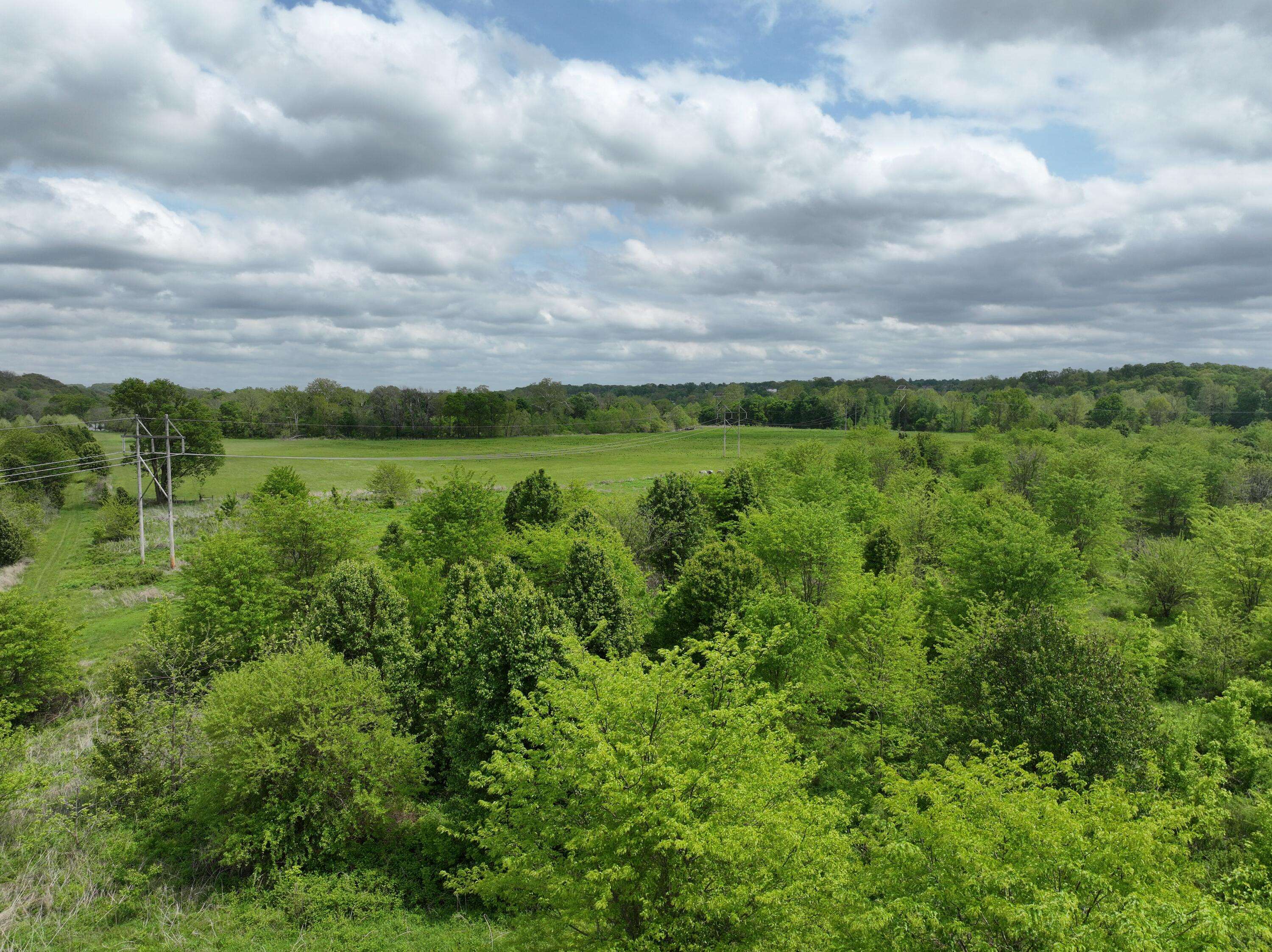 000 W Farm Road 186, Springfield, MO 65810