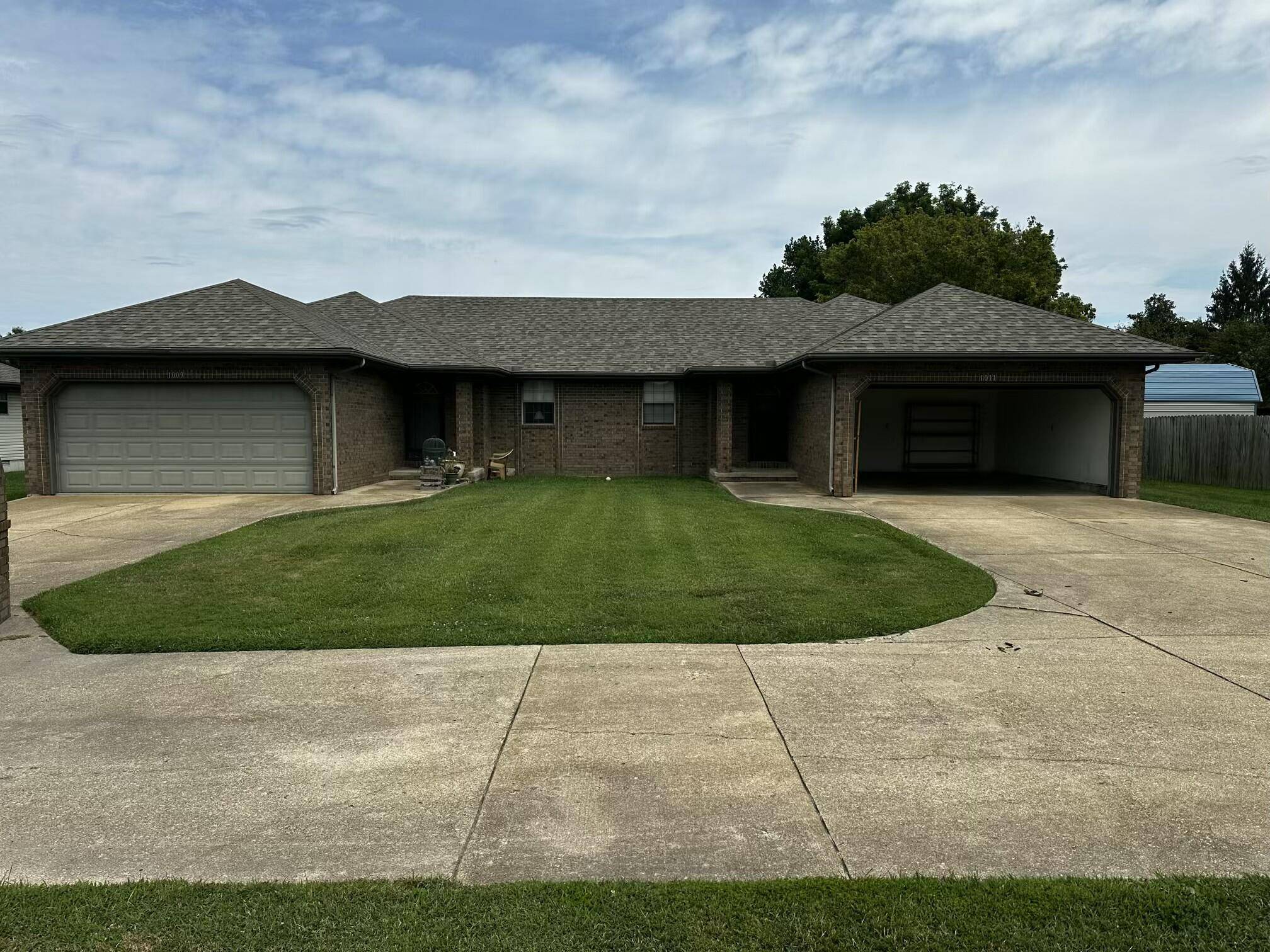 1000-1011 E 15th ST, Mountain Grove, MO 65711