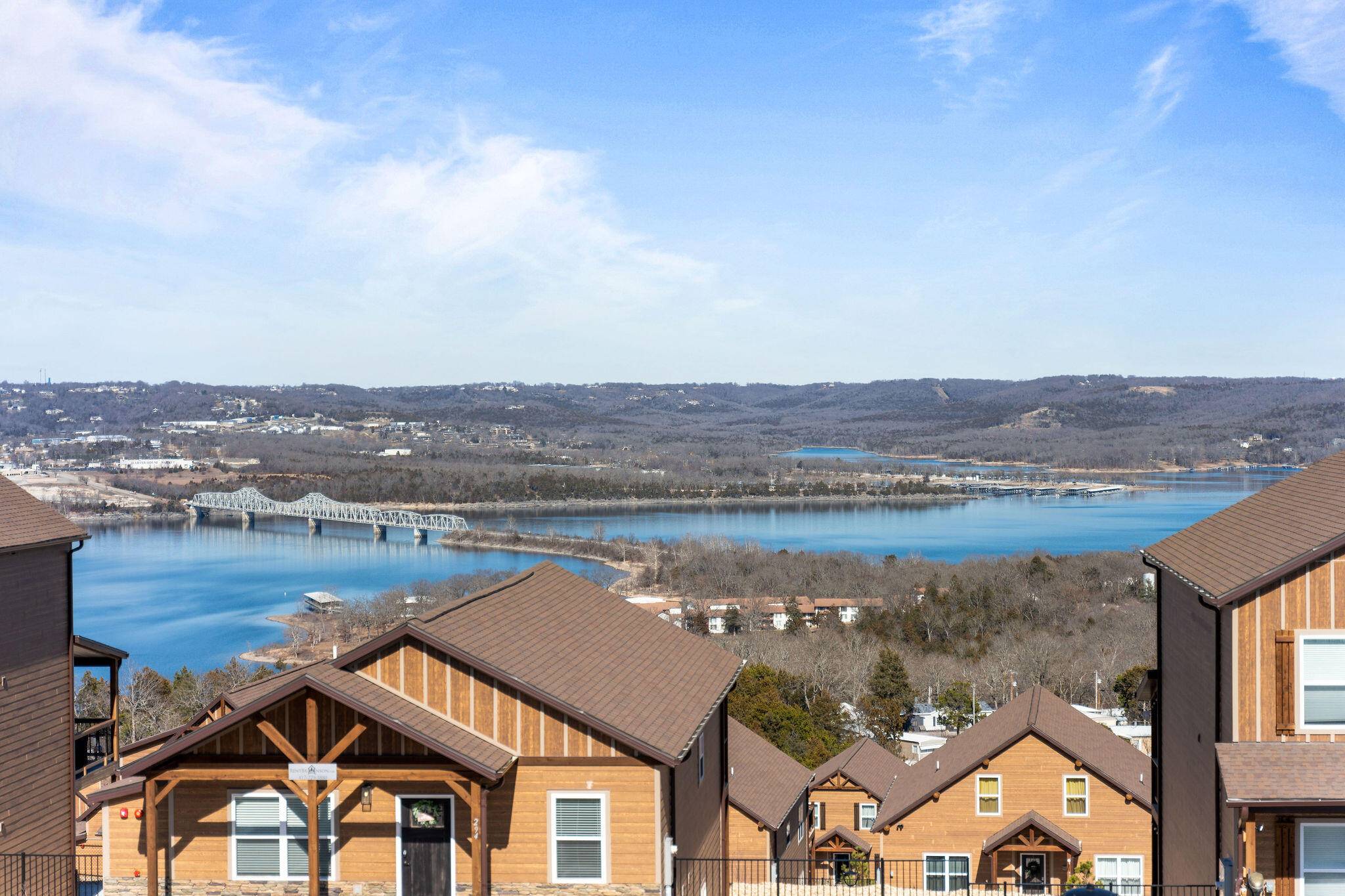 155 Settlers Cove #3, Kimberling City, MO 65686