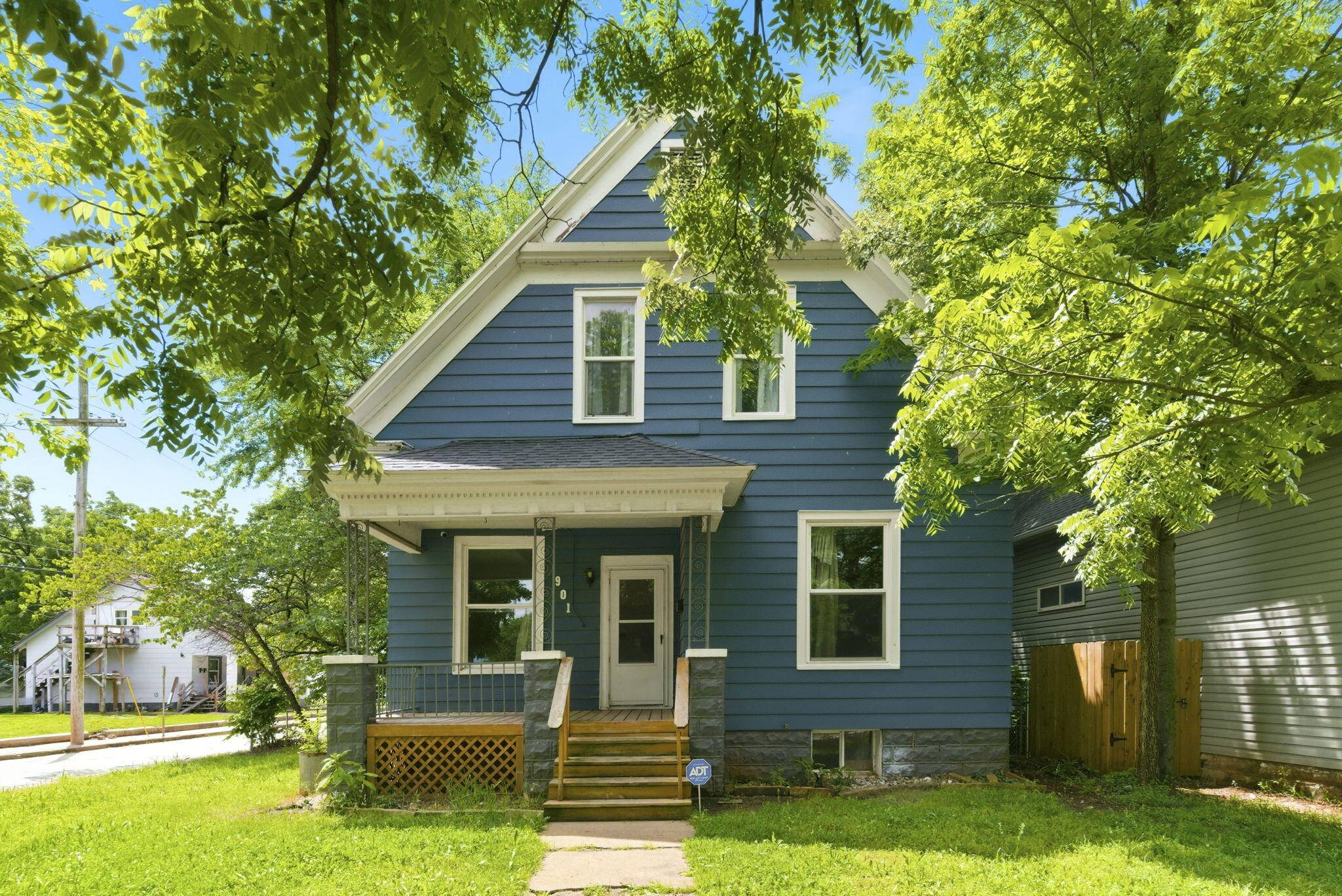 901 N Concord AVE, Springfield, MO 65802