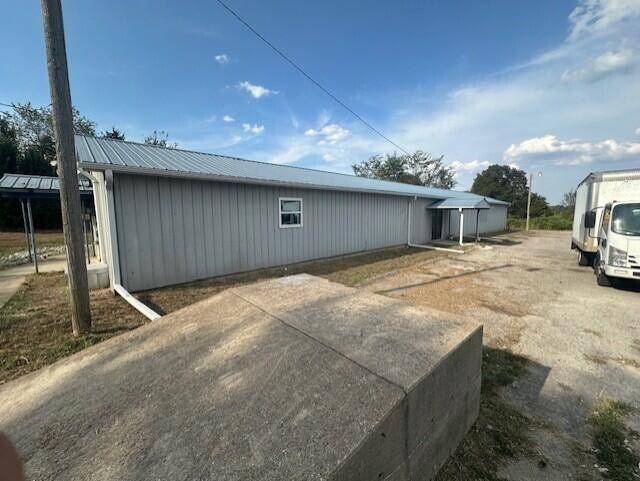 4359 Us Highway 160, West Plains, MO 65775