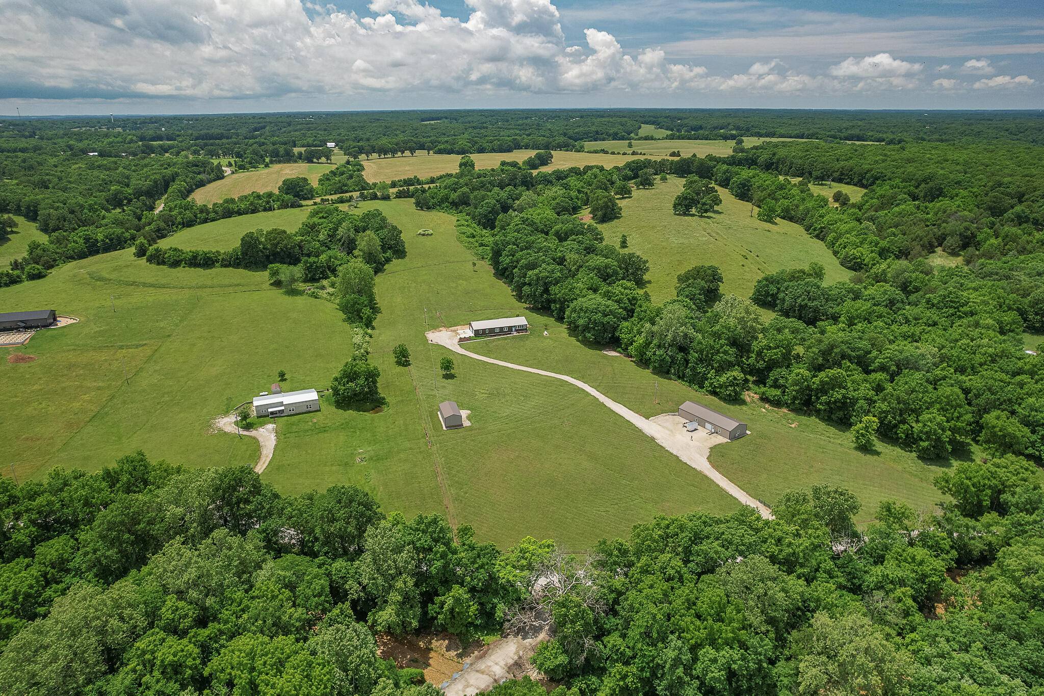 257 Panther Creek RD, Fordland, MO 65652