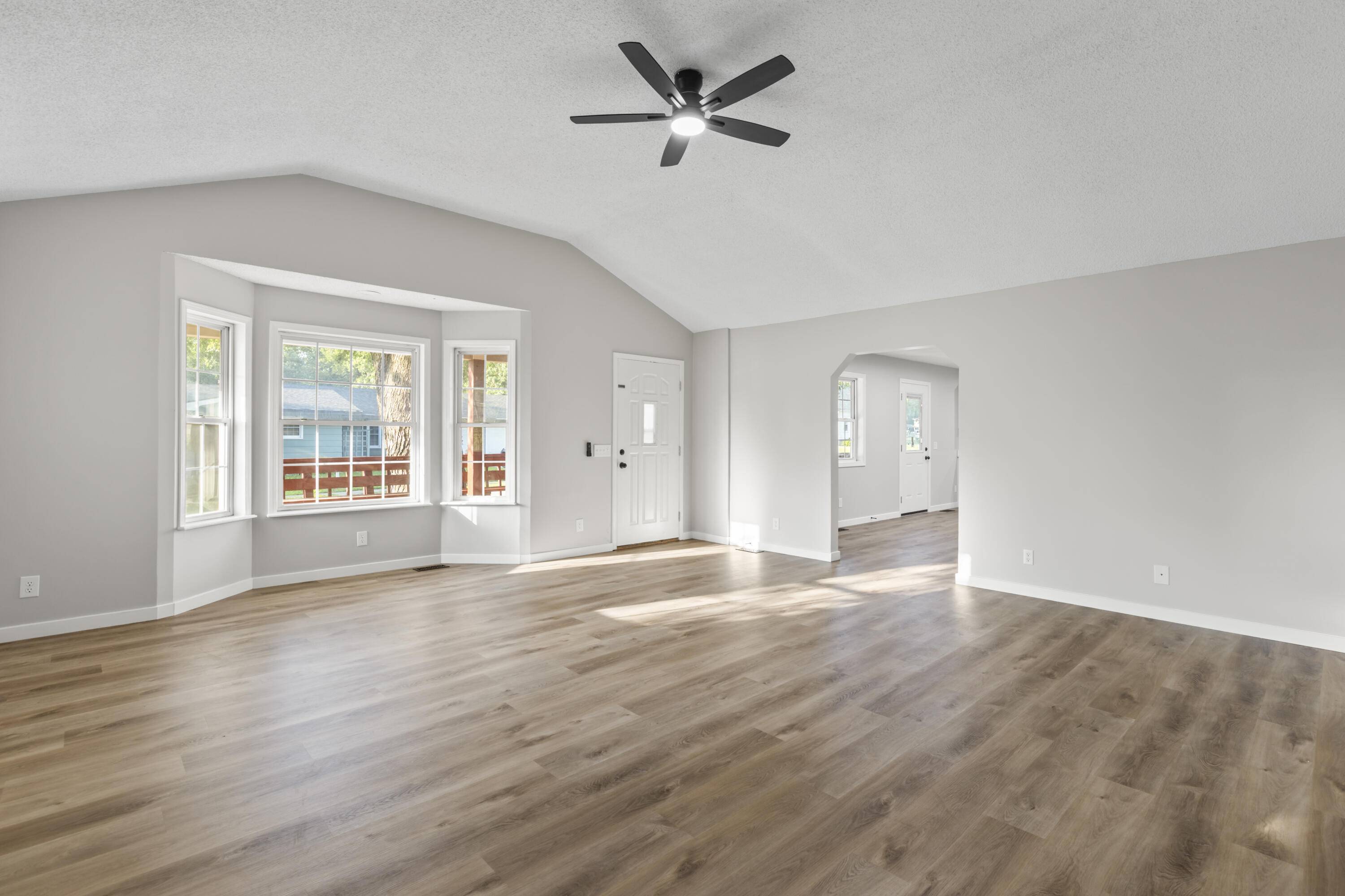 220 W Anderson ST, Republic, MO 65738