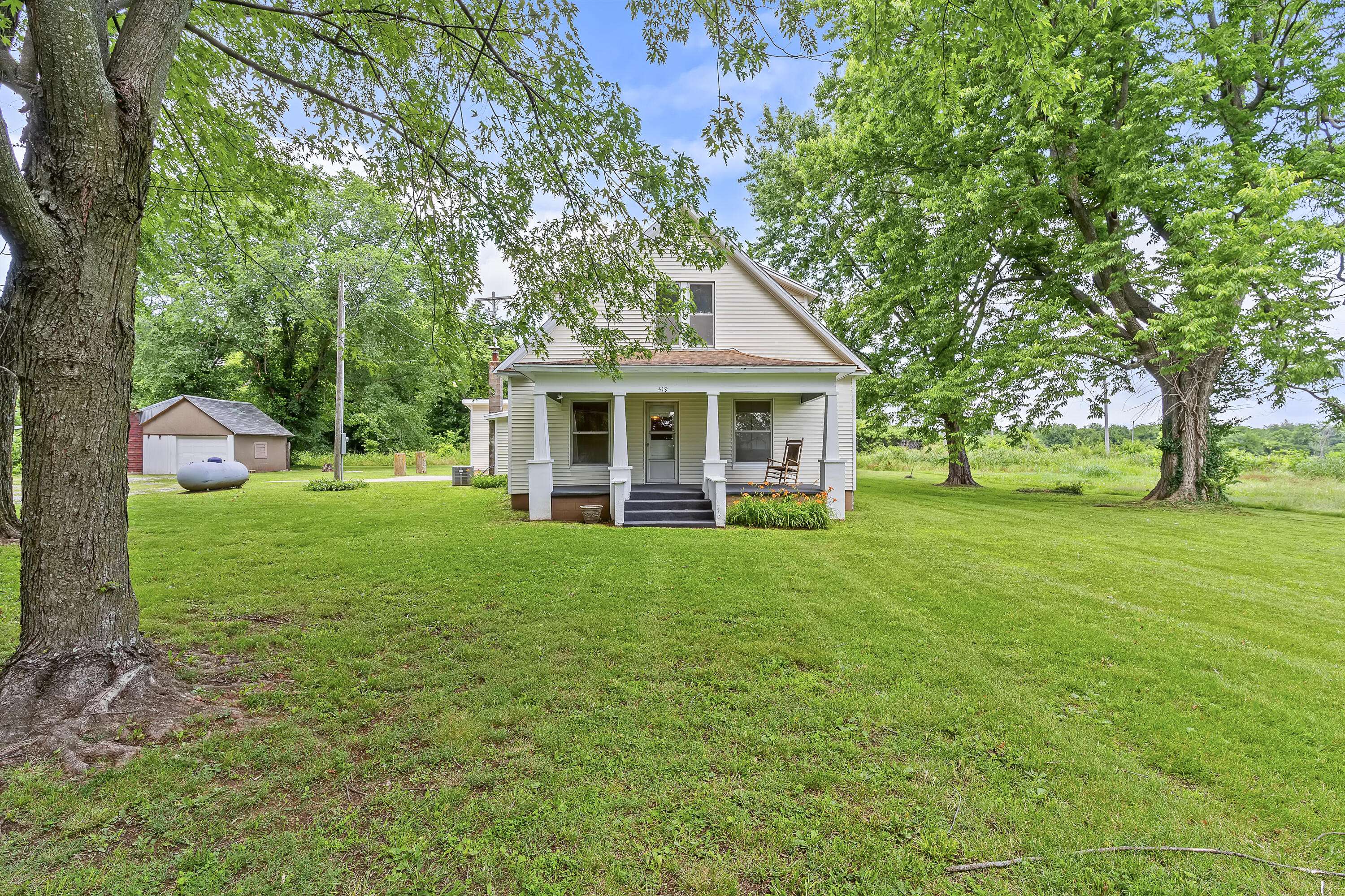 419 E New Melville RD, Willard, MO 65781