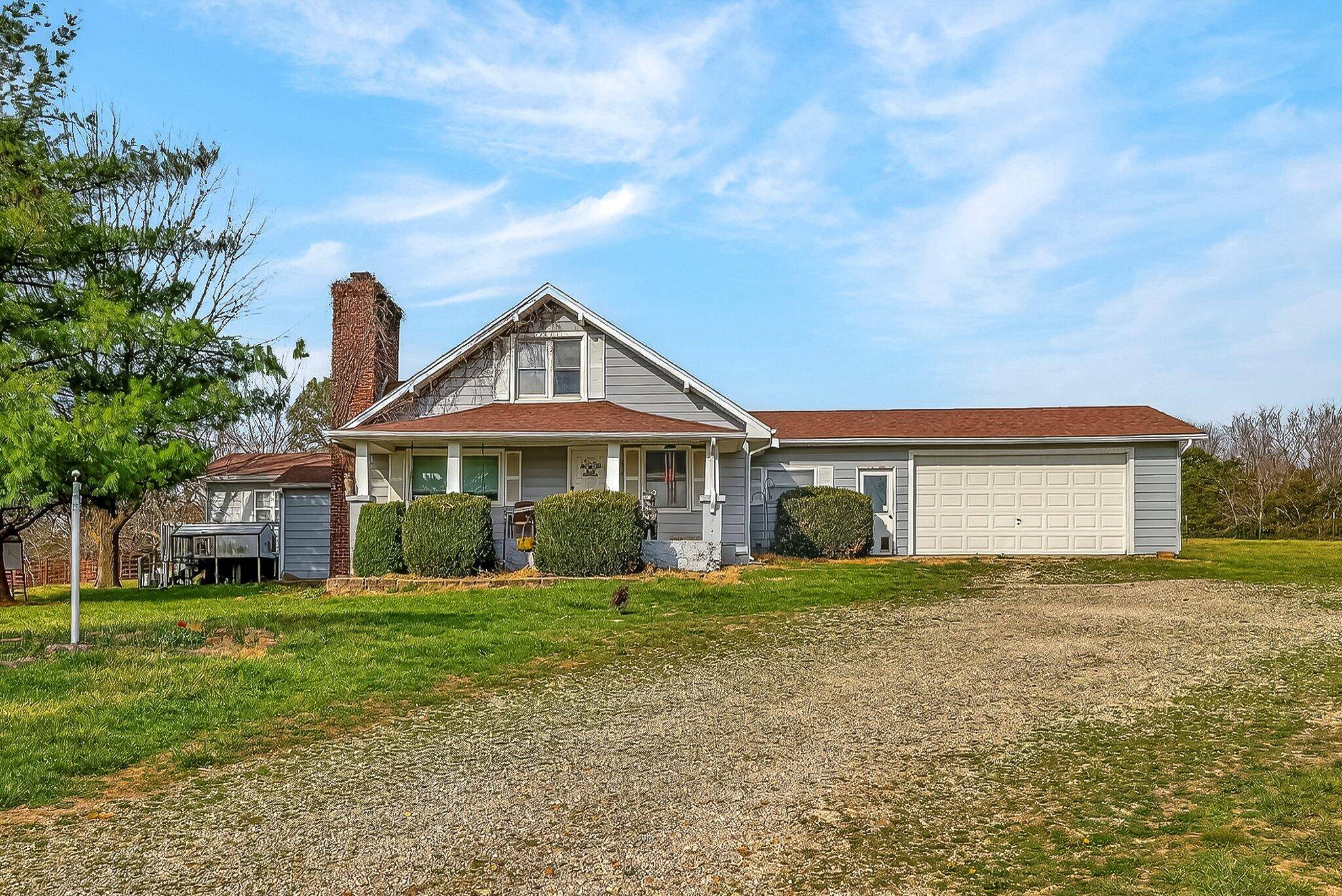 3735 Meyers Hollow RD, Marshfield, MO 65706