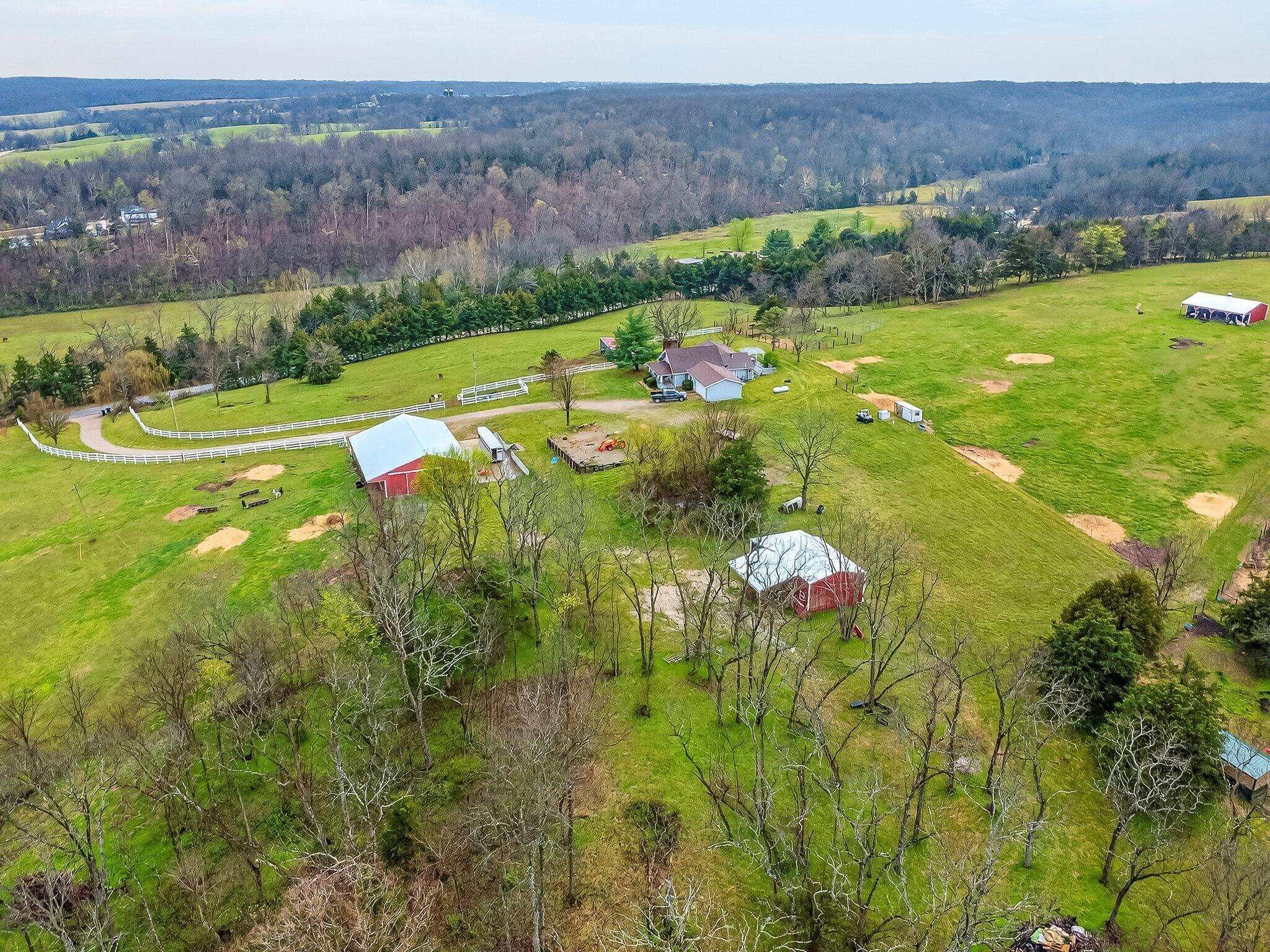 3735 Meyers Hollow RD, Marshfield, MO 65706
