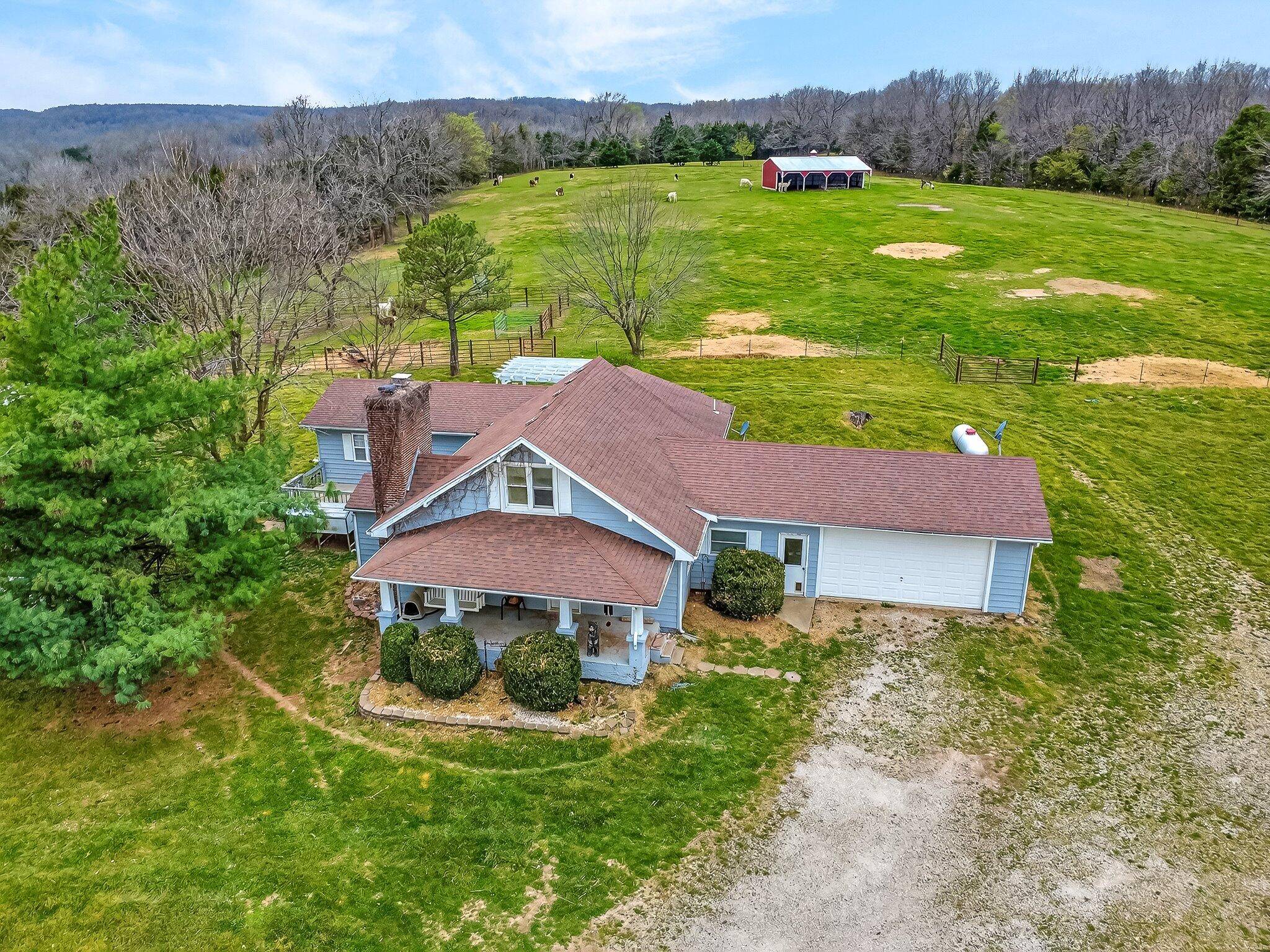 3735 Meyers Hollow RD, Marshfield, MO 65706