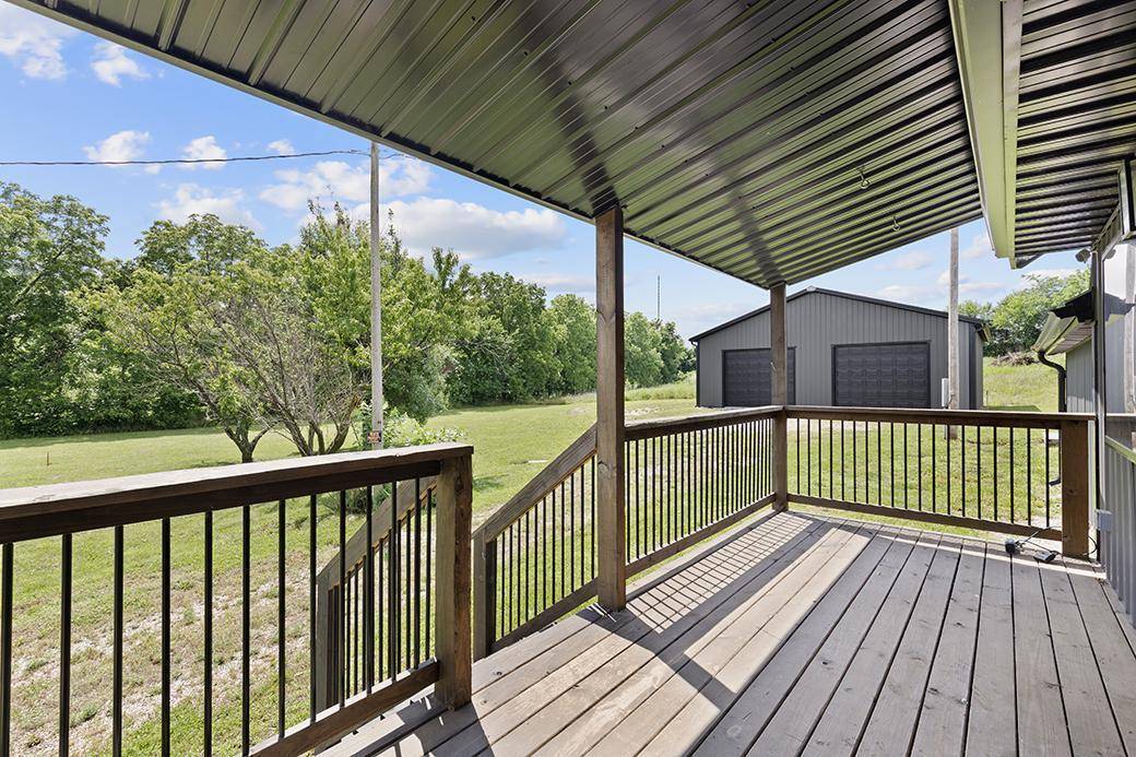 332 Fir RD, La Russell, MO 64848