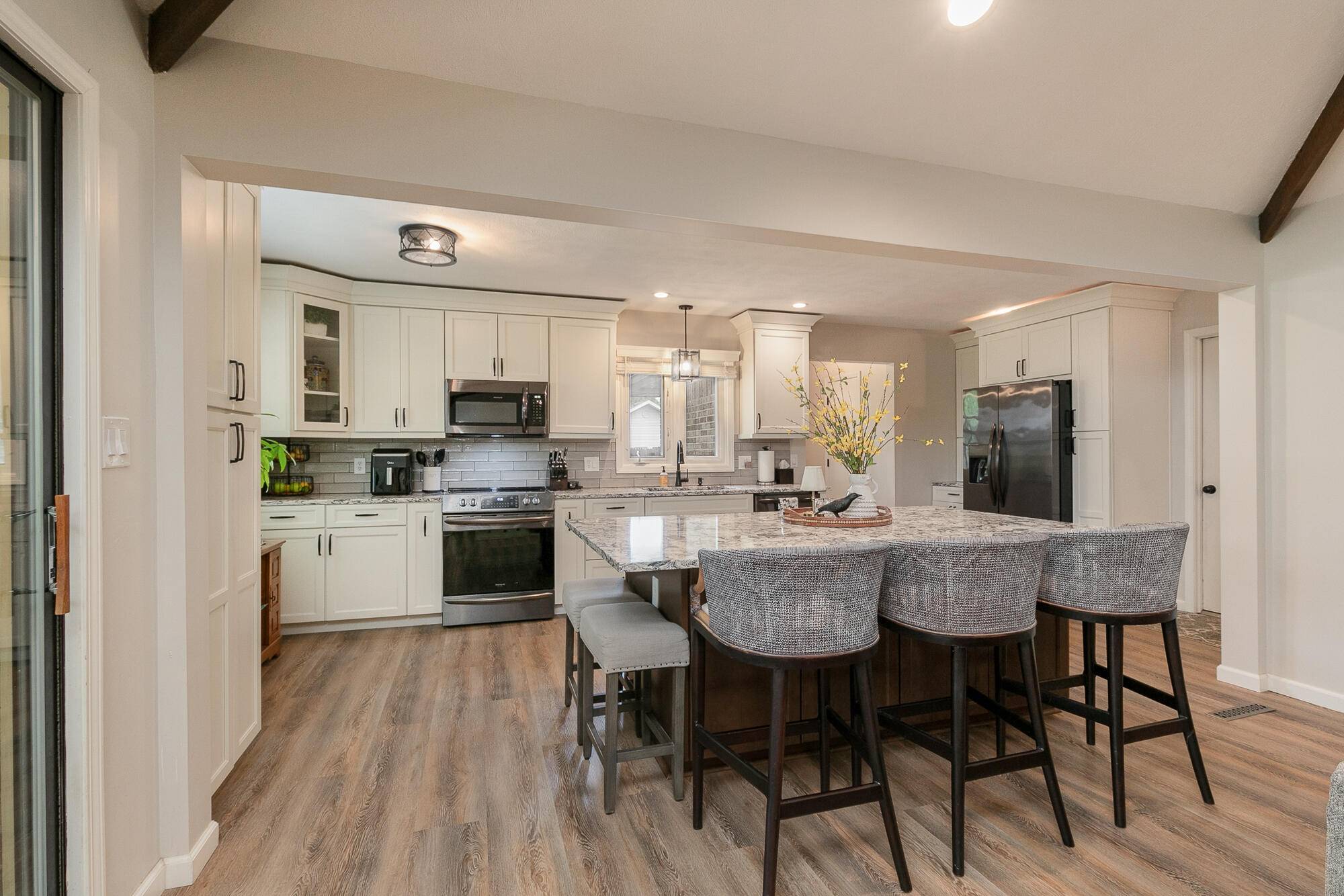 4845 S Ash AVE, Springfield, MO 65804