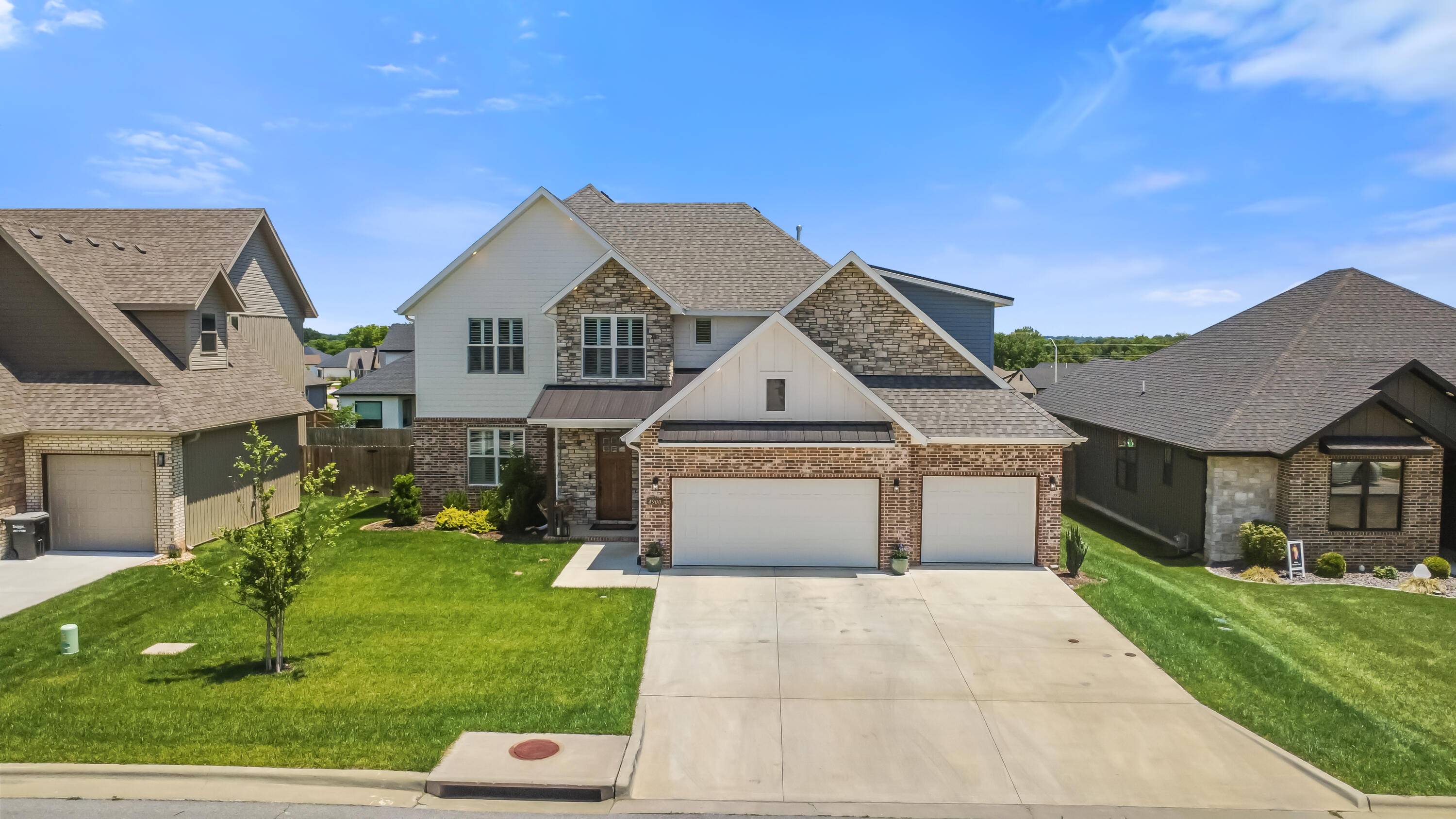 4900 S Aaron AVE, Springfield, MO 65810
