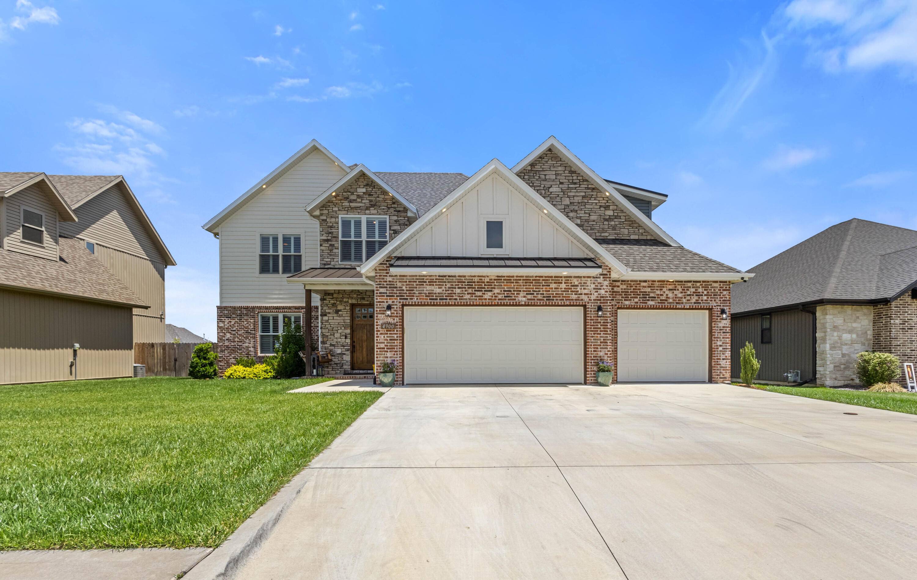 4900 S Aaron AVE, Springfield, MO 65810