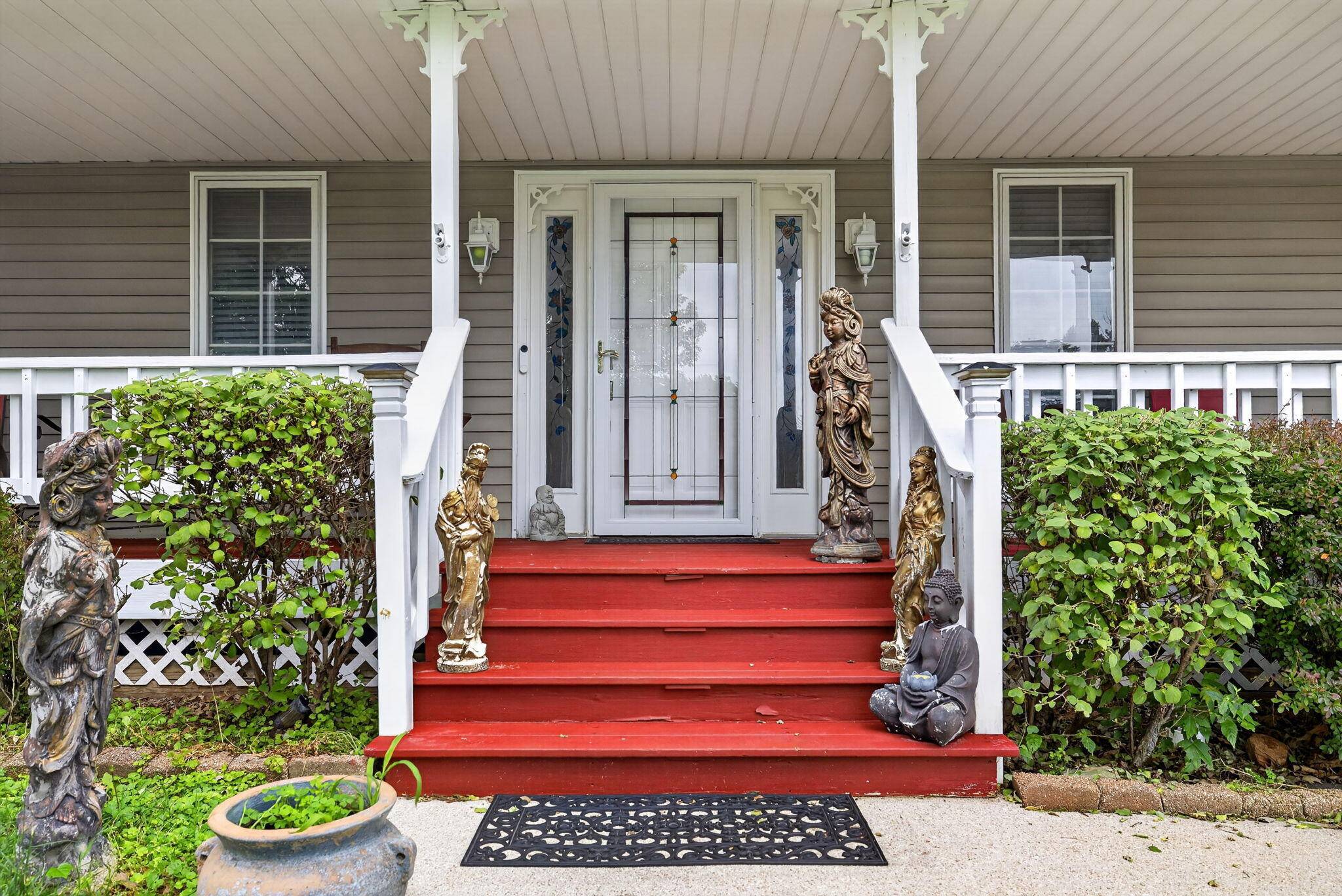 613 W Hubble DR, Marshfield, MO 65706