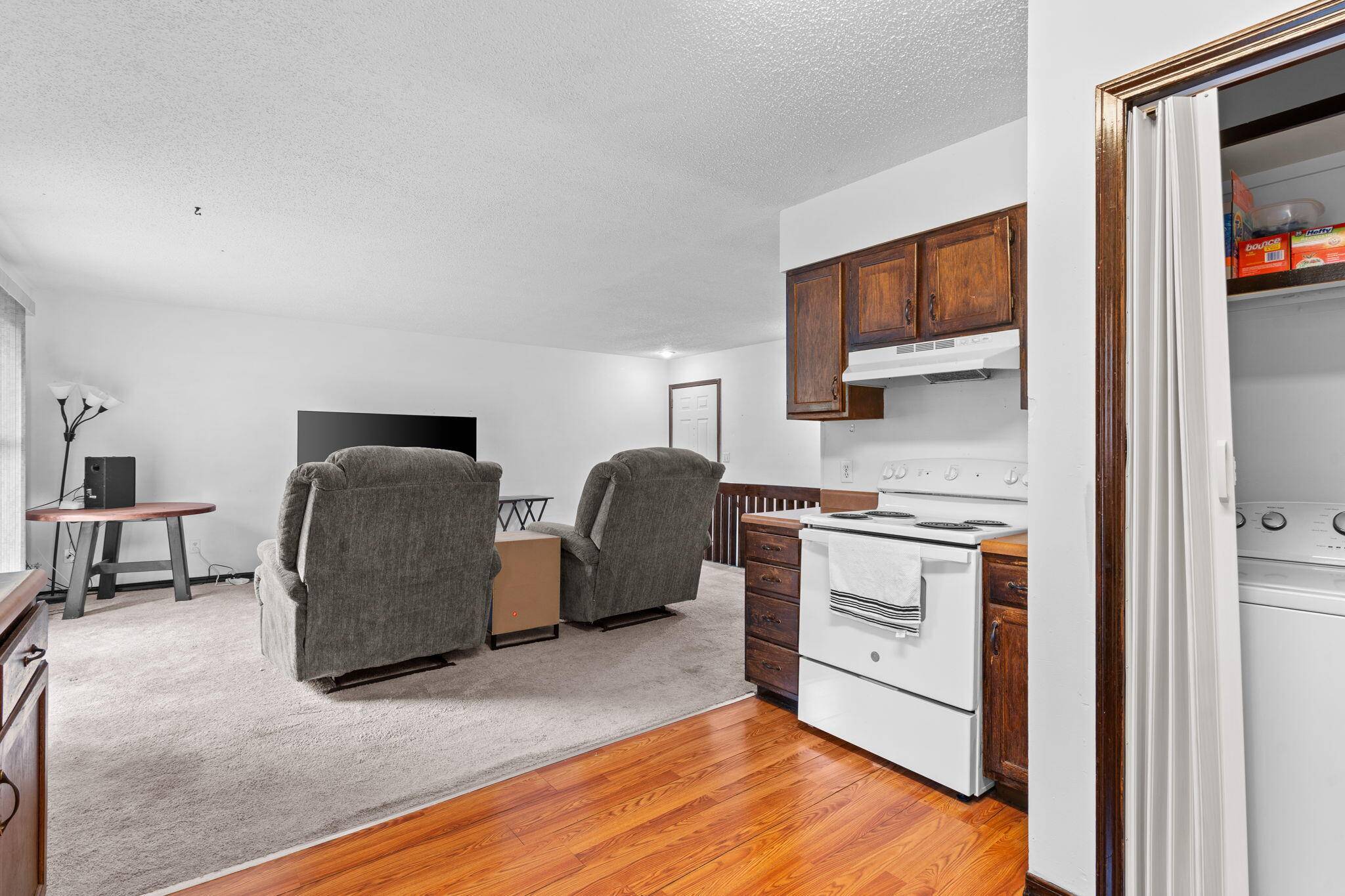 27 Lakeshore DR #A & B, Kimberling City, MO 65686