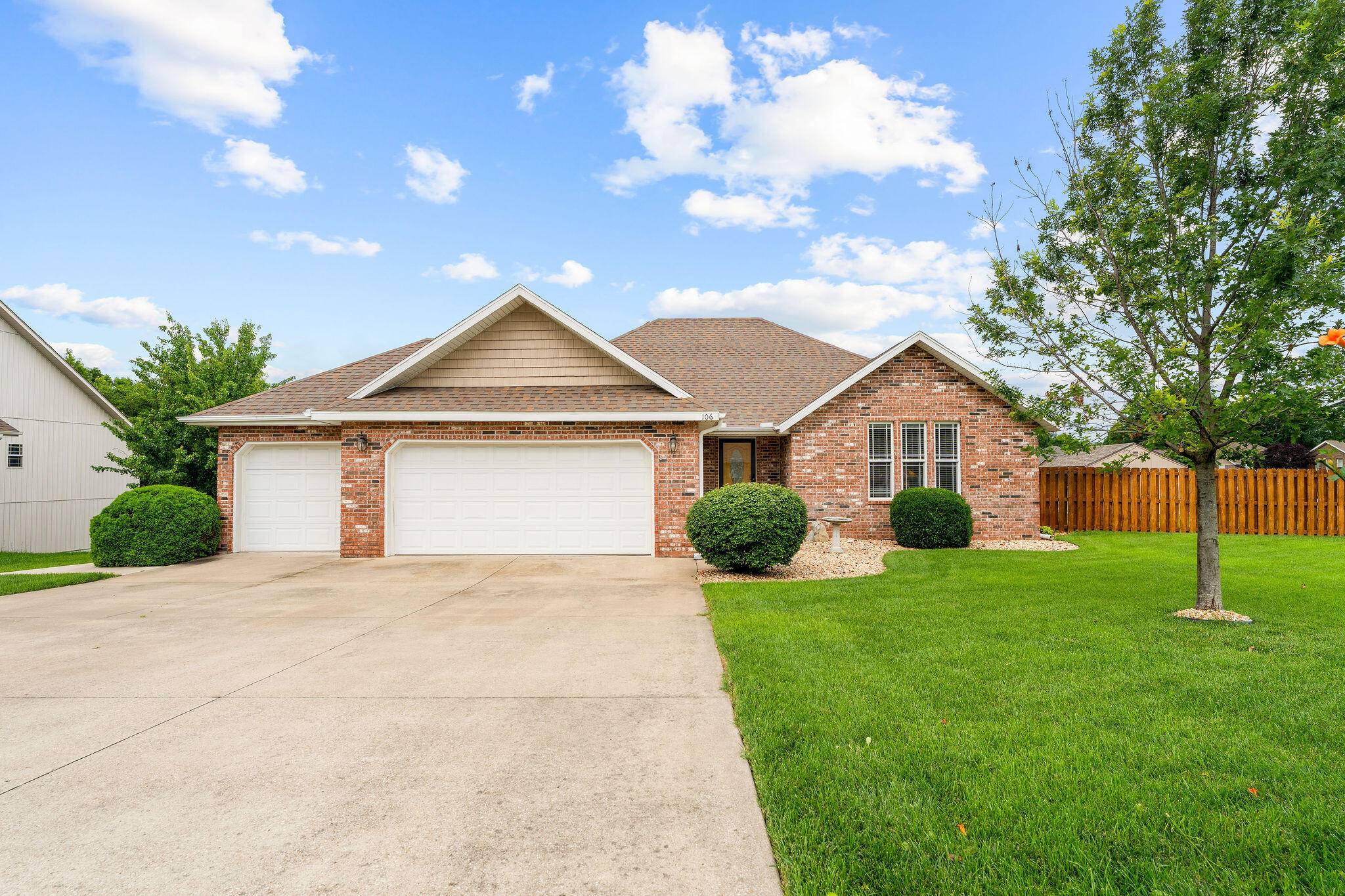 106 Southview DR, Branson, MO 65616