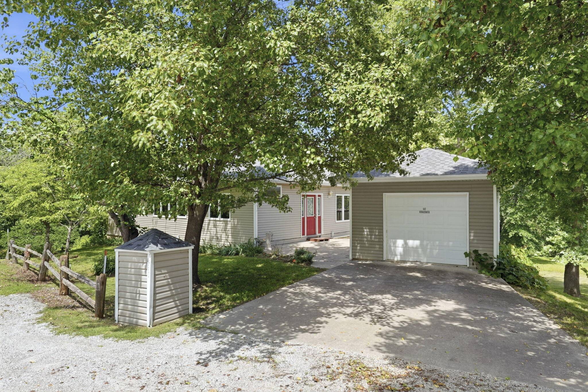 441 Cane Cove RD, Cape Fair, MO 65624