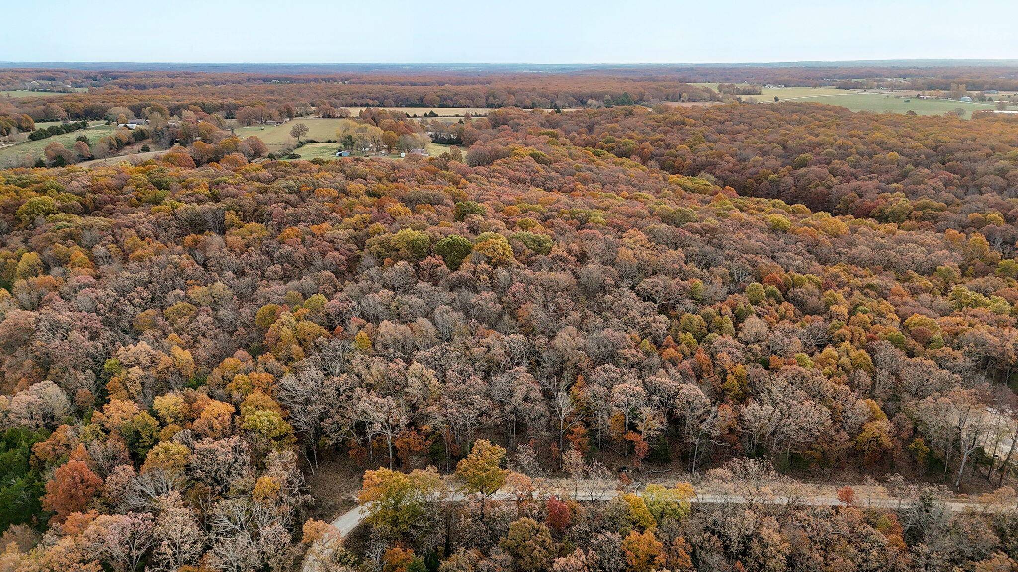 000 Cedarwood DR, Marshfield, MO 65706