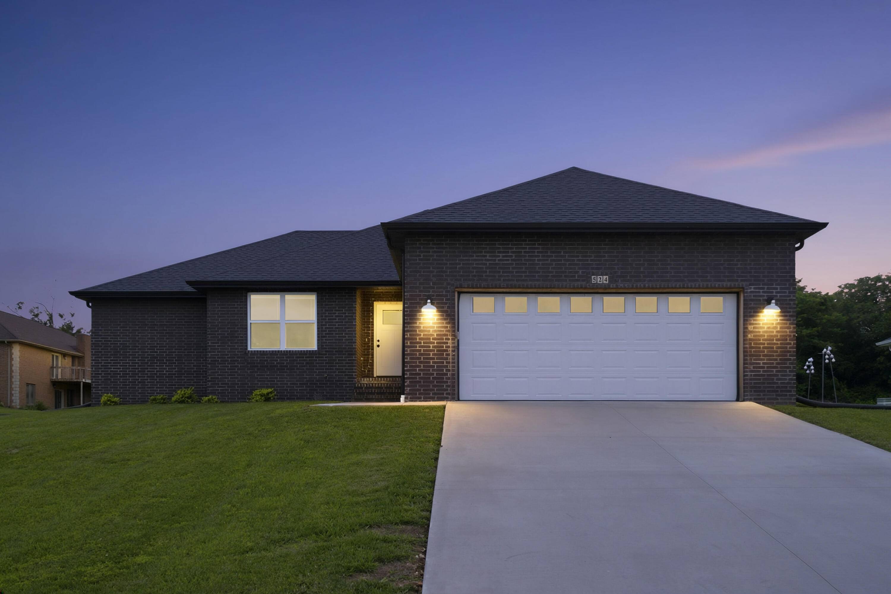 524 E Logan ST, Willard, MO 65781