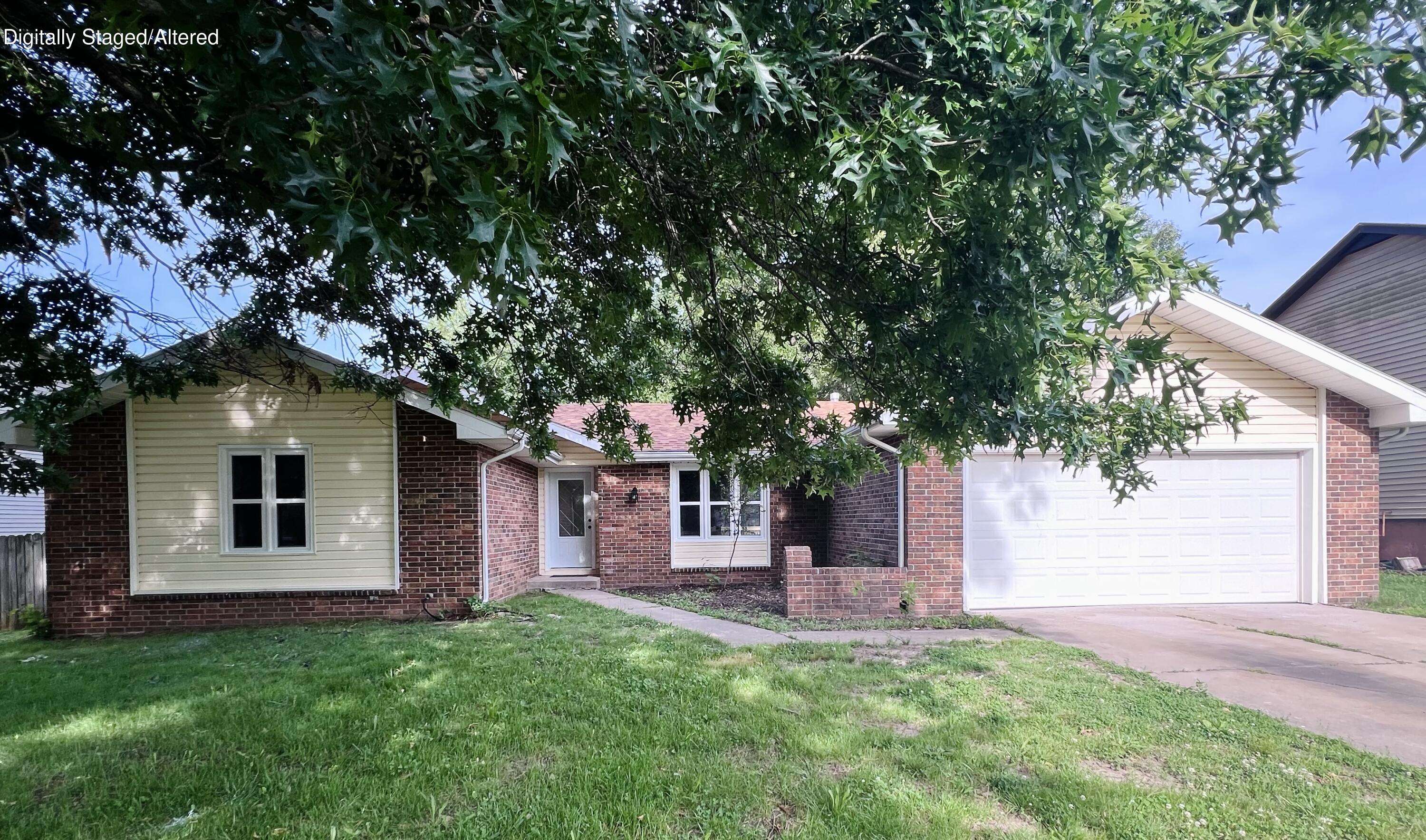 3852 S Hillcrest AVE, Springfield, MO 65807