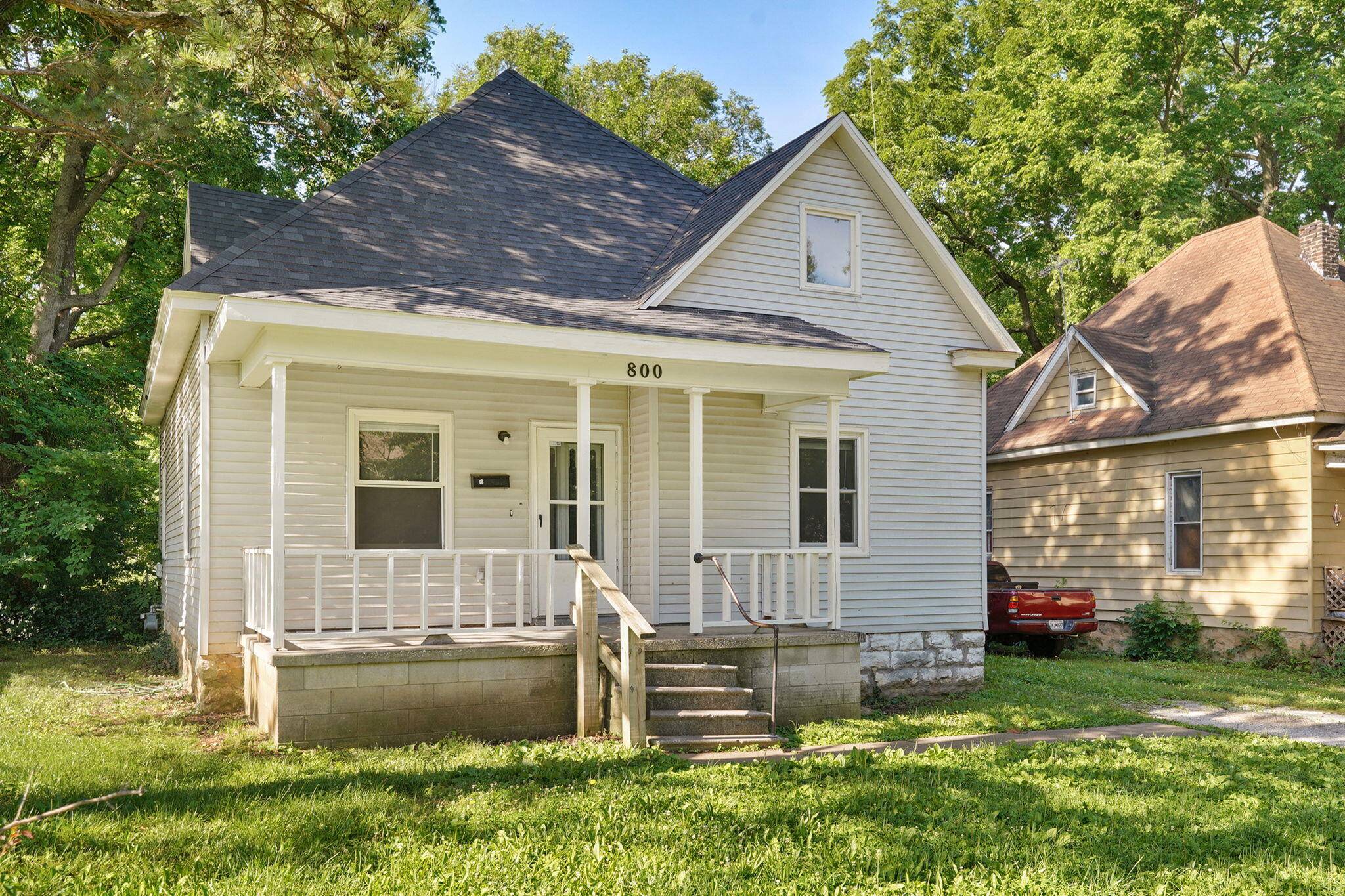 800 W Central ST, Springfield, MO 65802