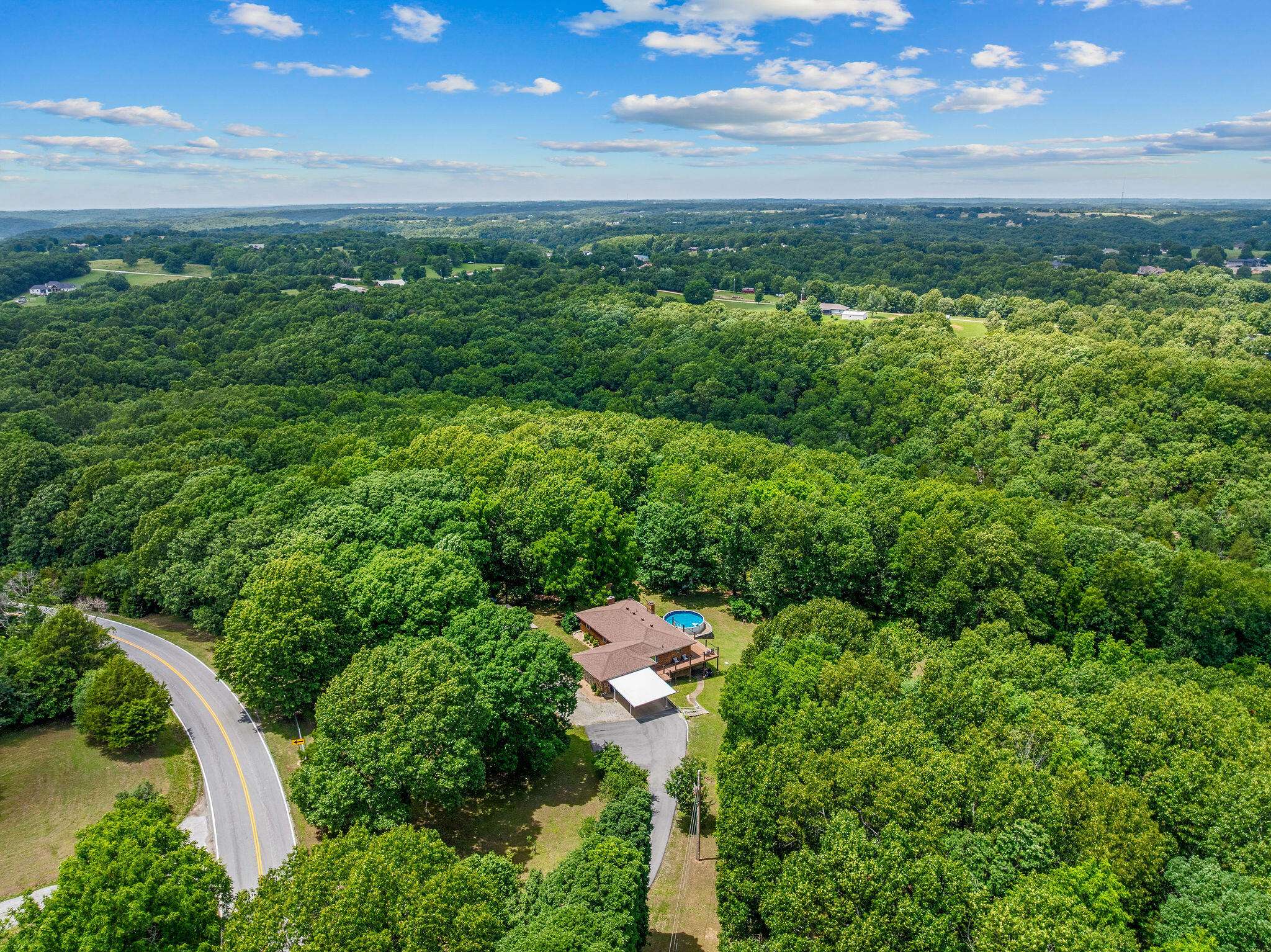 11772 State Hwy 176, Walnut Shade, MO 65771