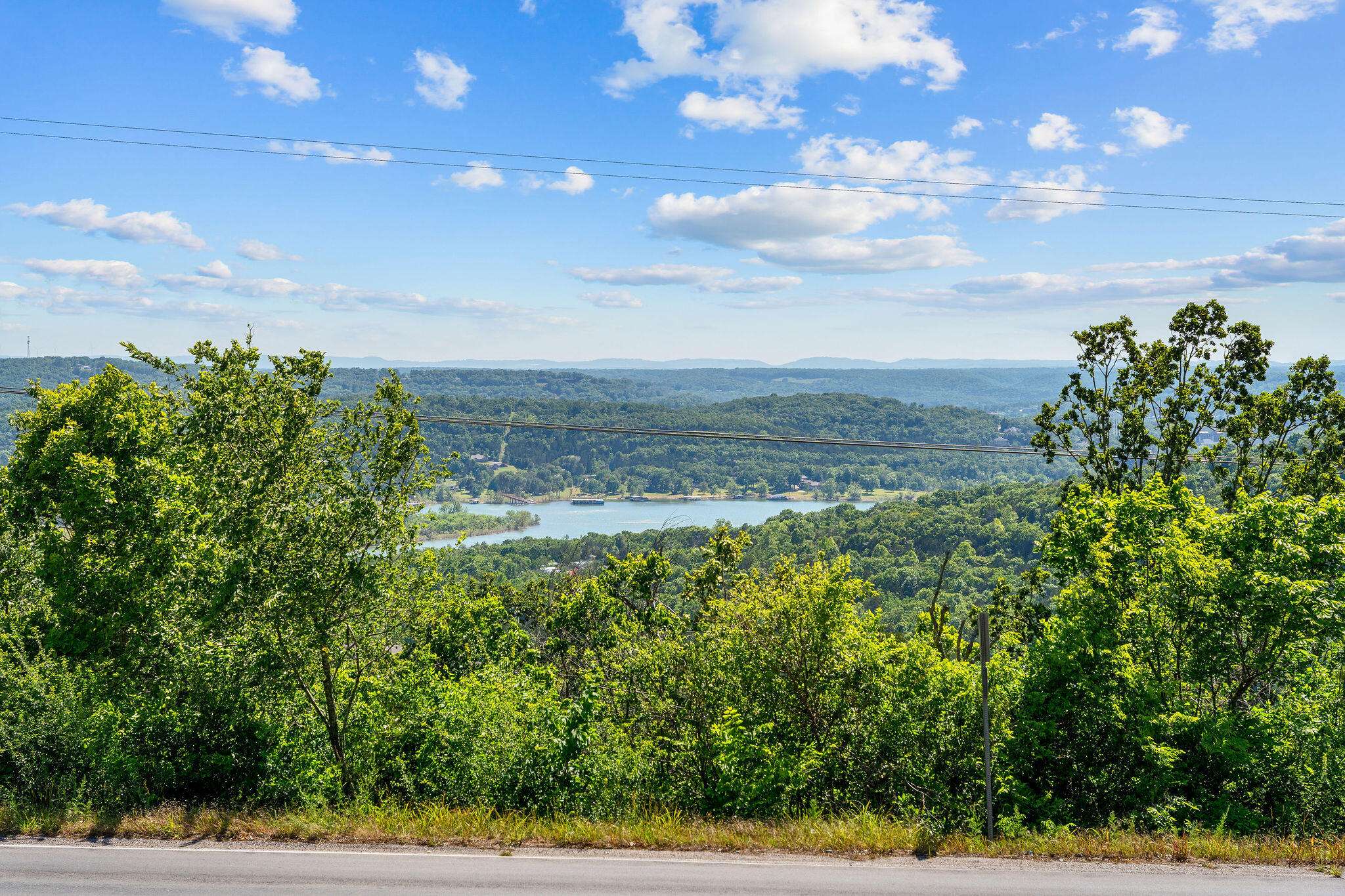 000 State Highway 265, Hollister, MO 65672