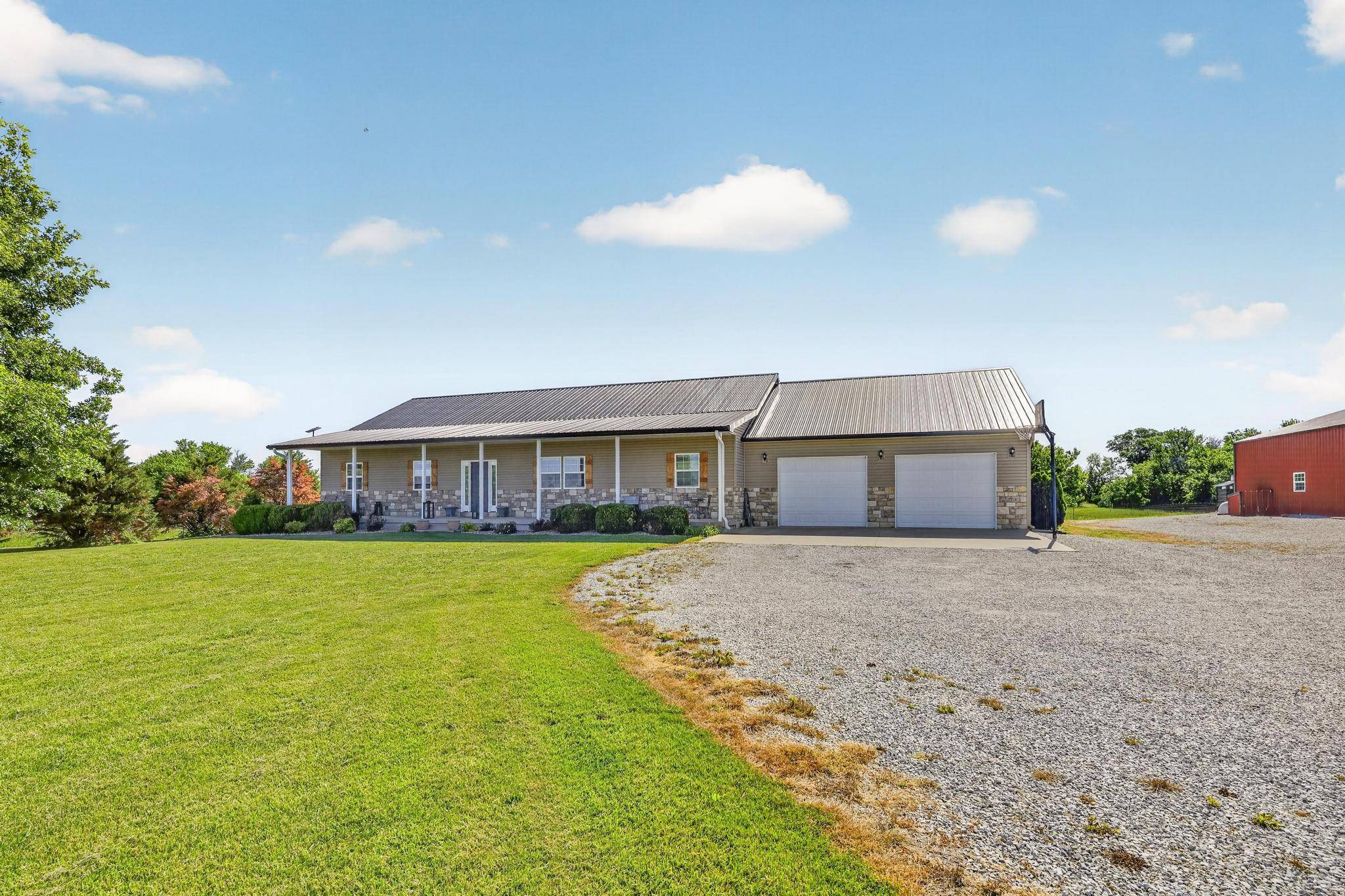 10650 County Road 60, Carthage, MO 64836