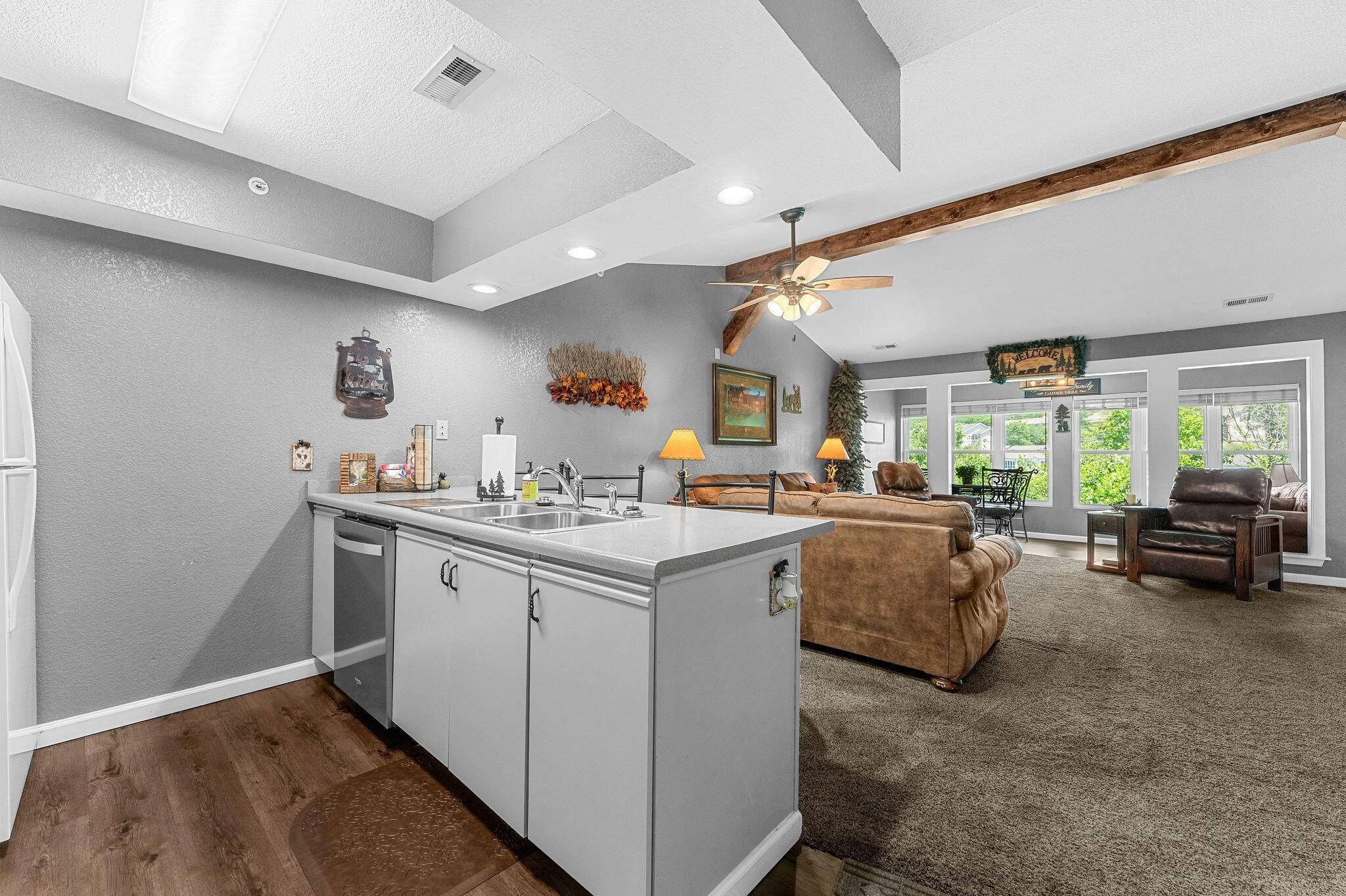 200 Golf View DR #12, Branson, MO 65616