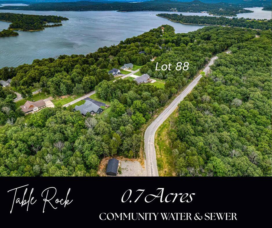 000 Green Cypress/ Eagle Pt Lt 88 LN, Shell Knob, MO 65747