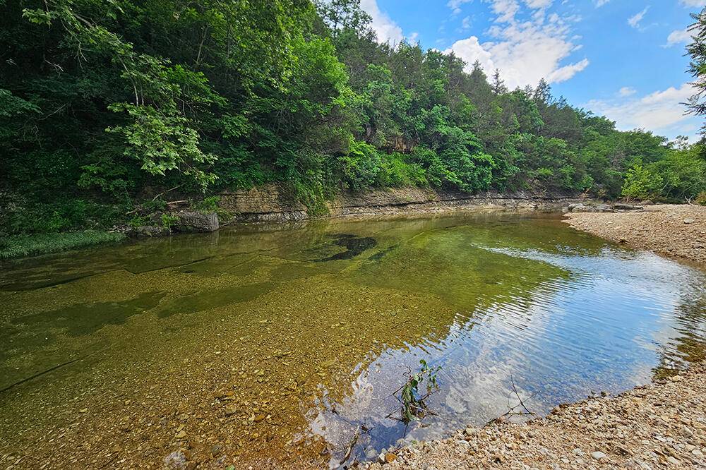 2790b Stehle RD, Theodosia, MO 65761